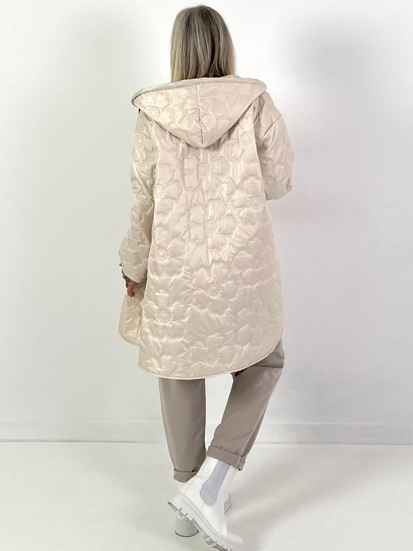 Mantel Modell "Flower Hope" - beige