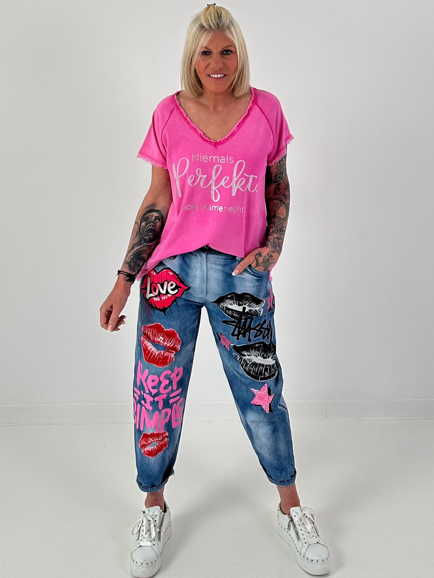 T-shirt with statement print - pink