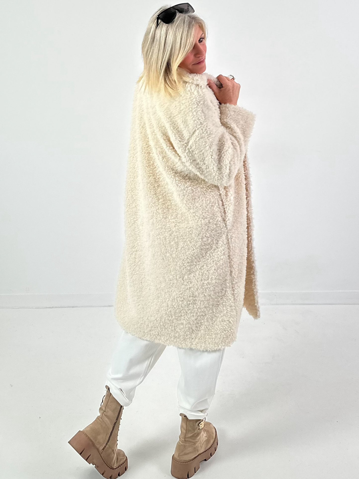 Teddyjas model “Cozy Classics” - ecru