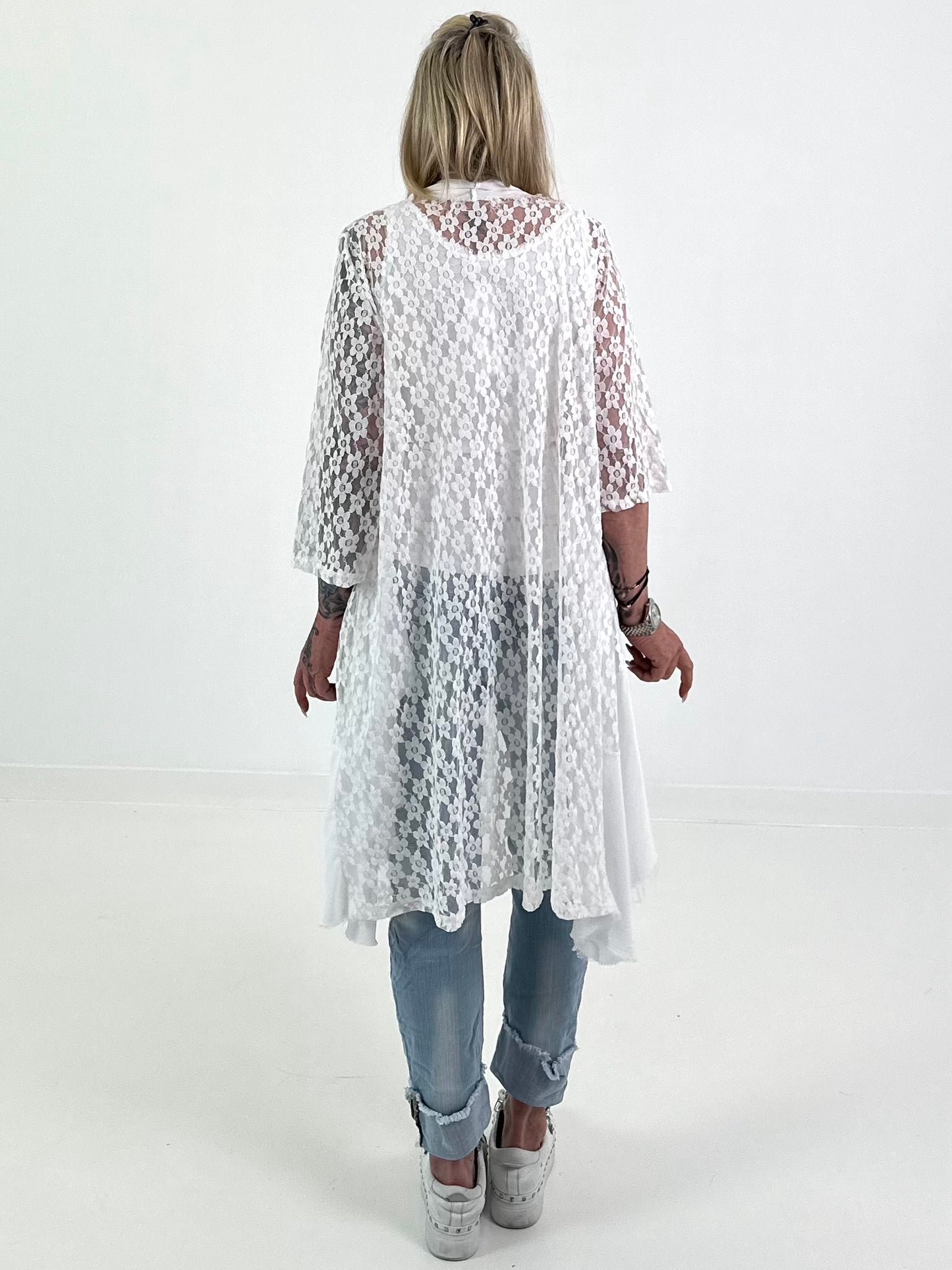 Lace coat in a material mix - white