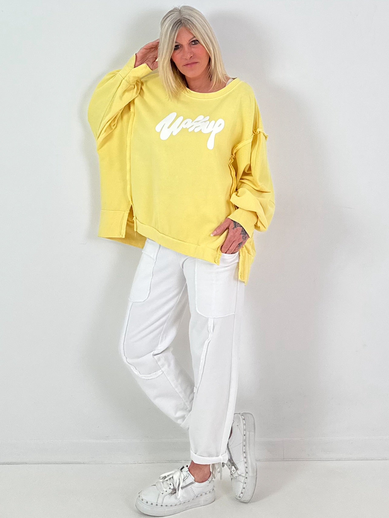 Hose Modell "Urban Pocket Flair" - weiss