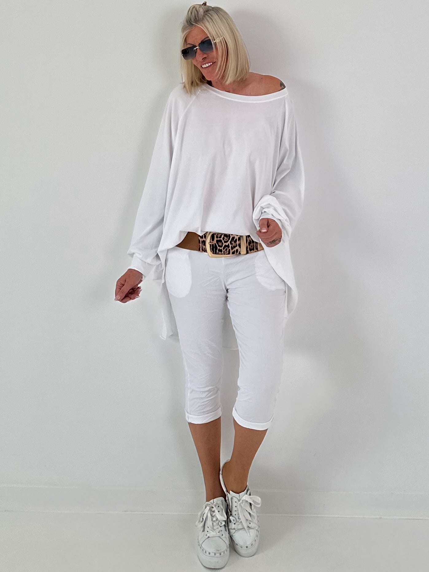 Oversized Shirt mit Rückenprint - weiss