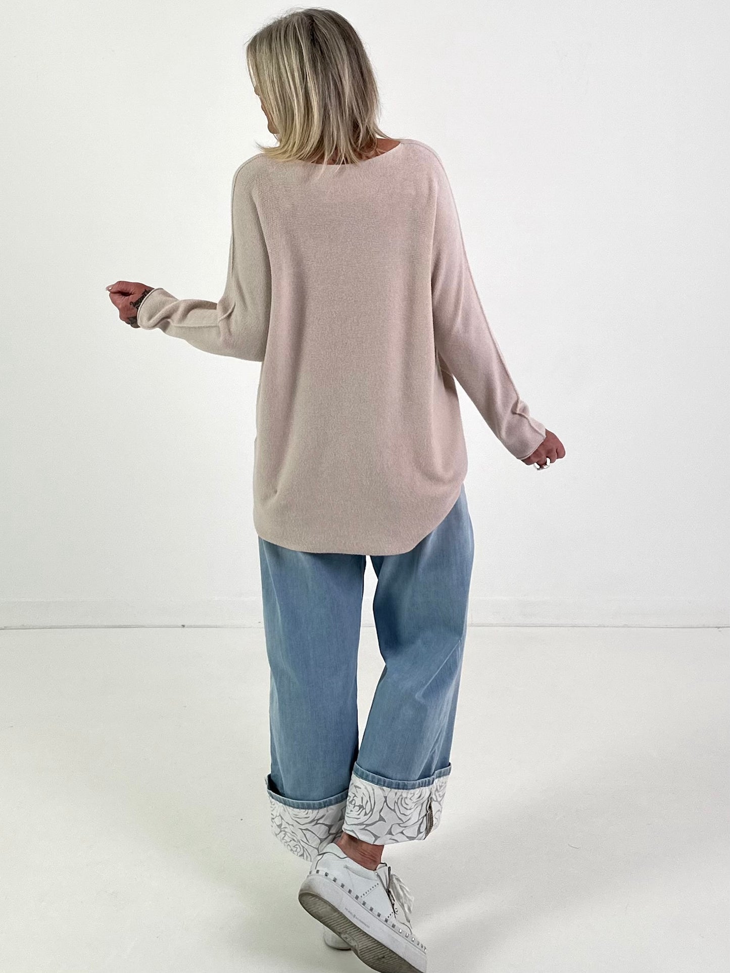 Pullover Modell "Fleur de Paris" - beige