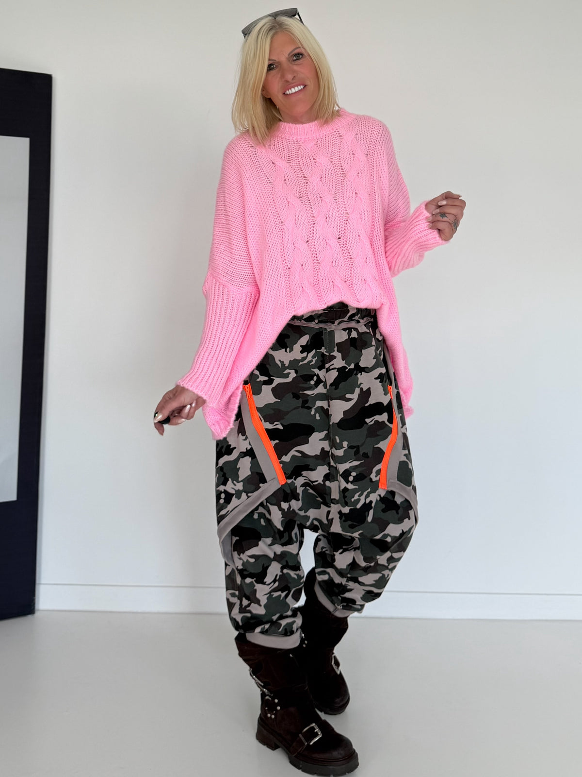 Pullover mit Stulpenärmeln und Zopfmuster - rosa