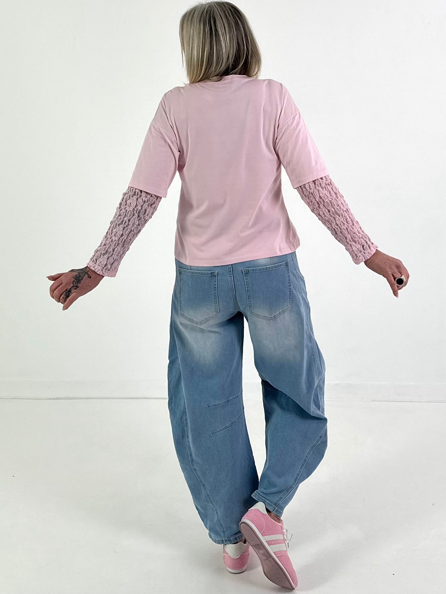 Shirt with lace sleeves - pink