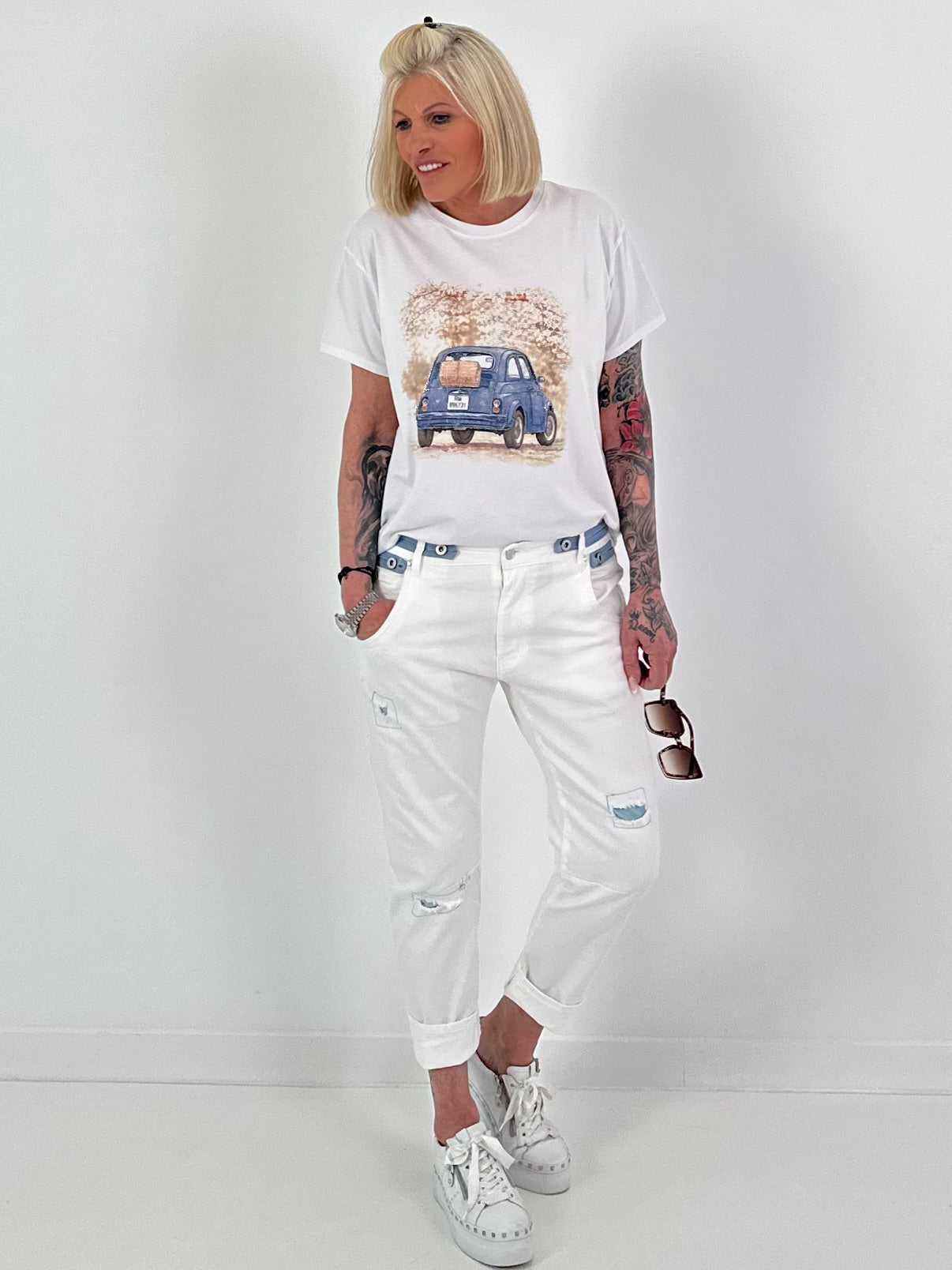 T-shirt Glitter Car - white-blue