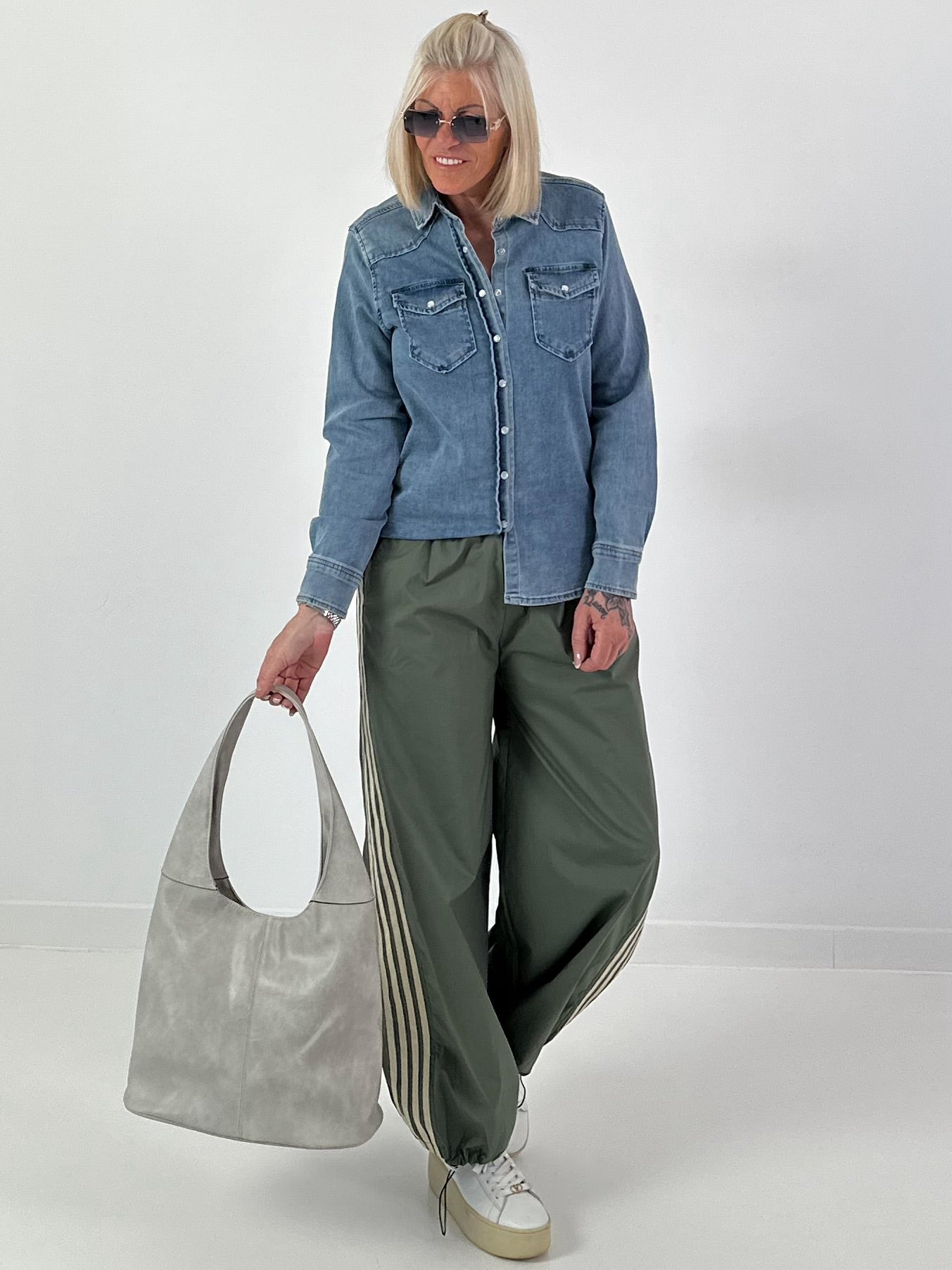 Pants with elastic waistband - olive