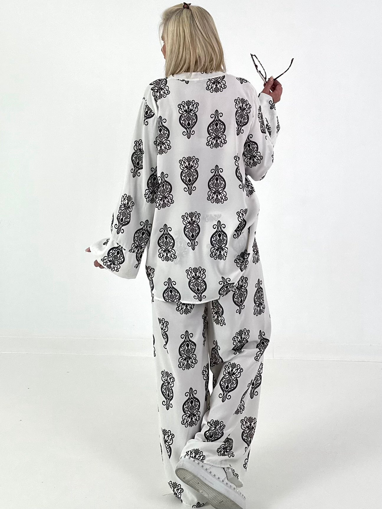 Zweiteiler mit Ornament Print - schwarz-creme