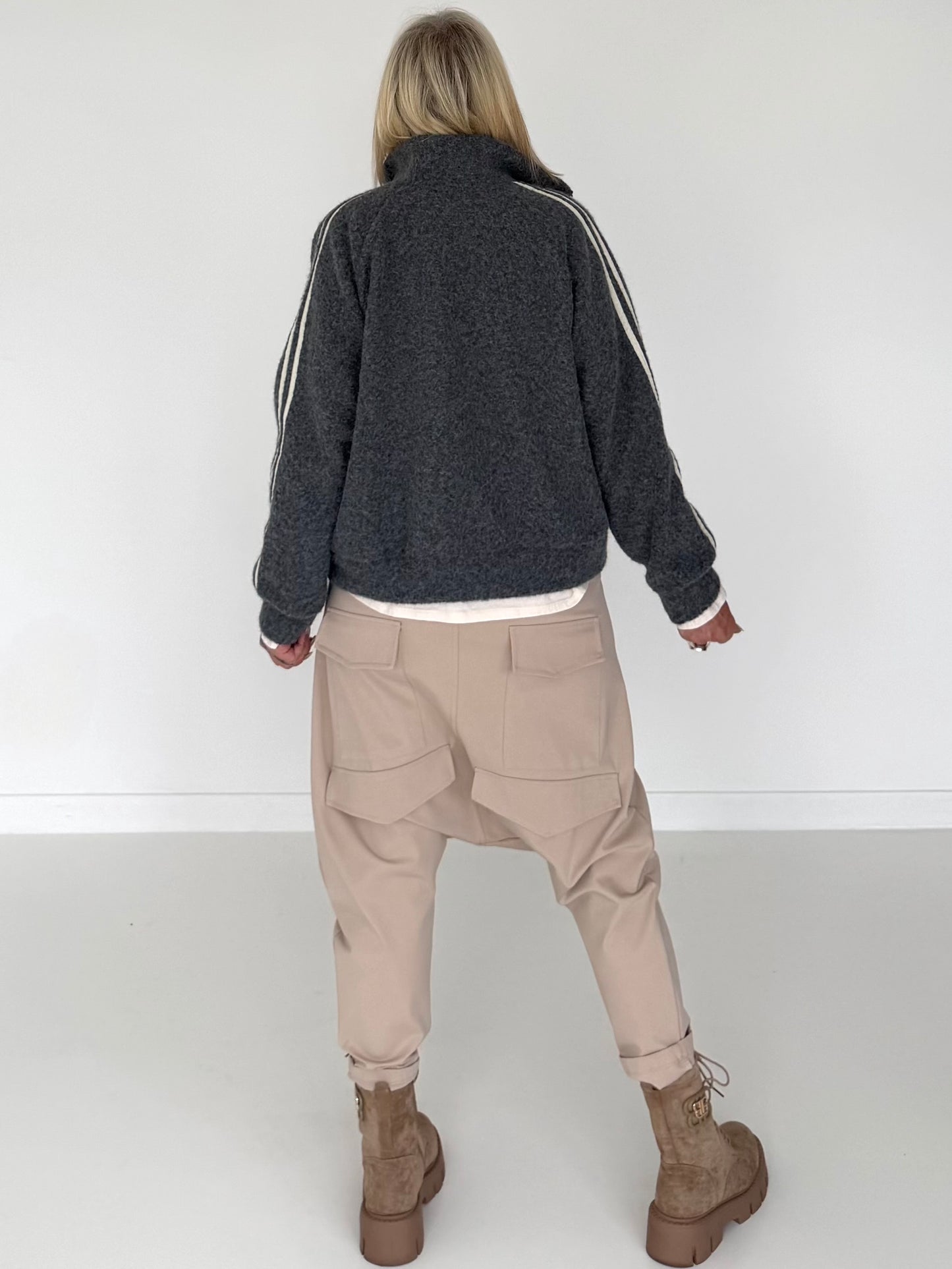 Jacke mit Streifen-Details - grau