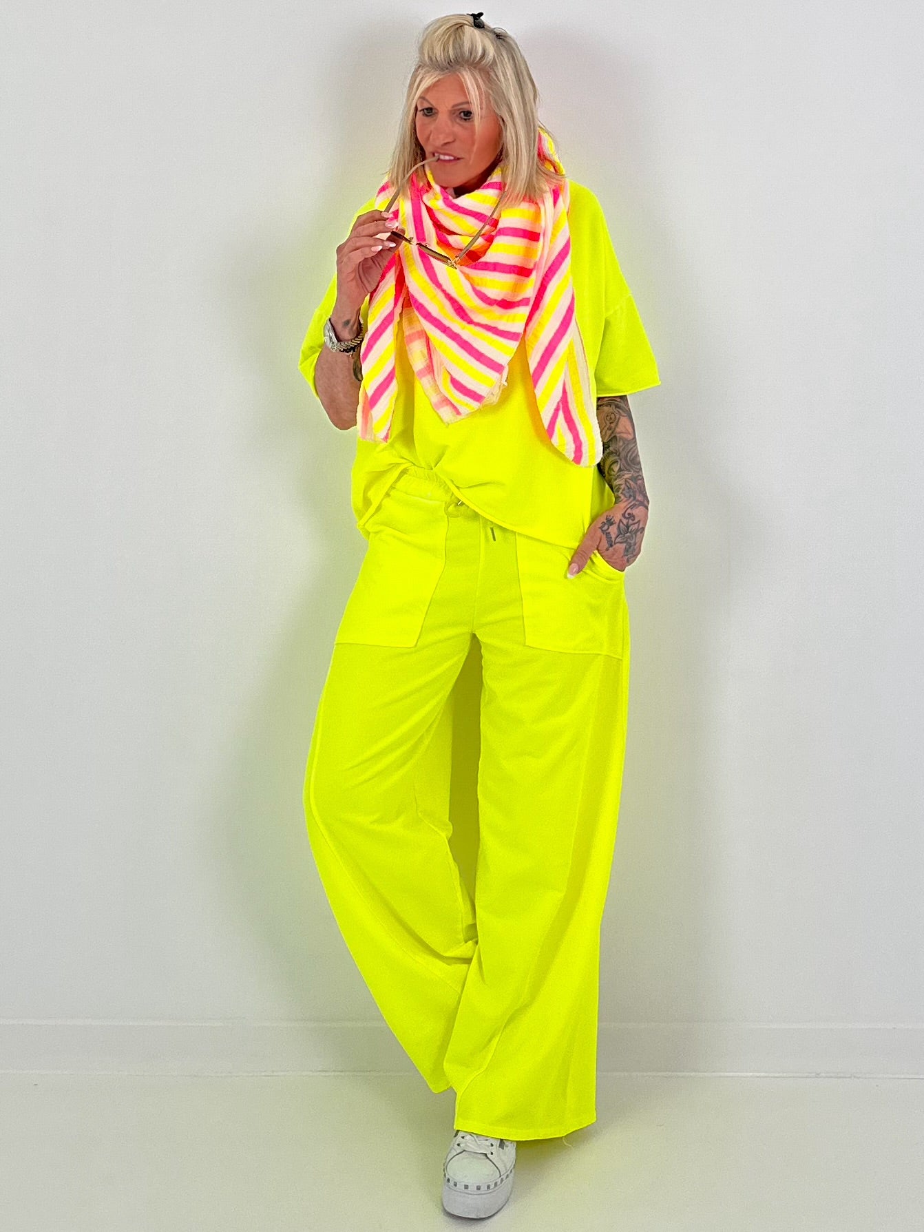 Short-sleeved sweater - neon yellow