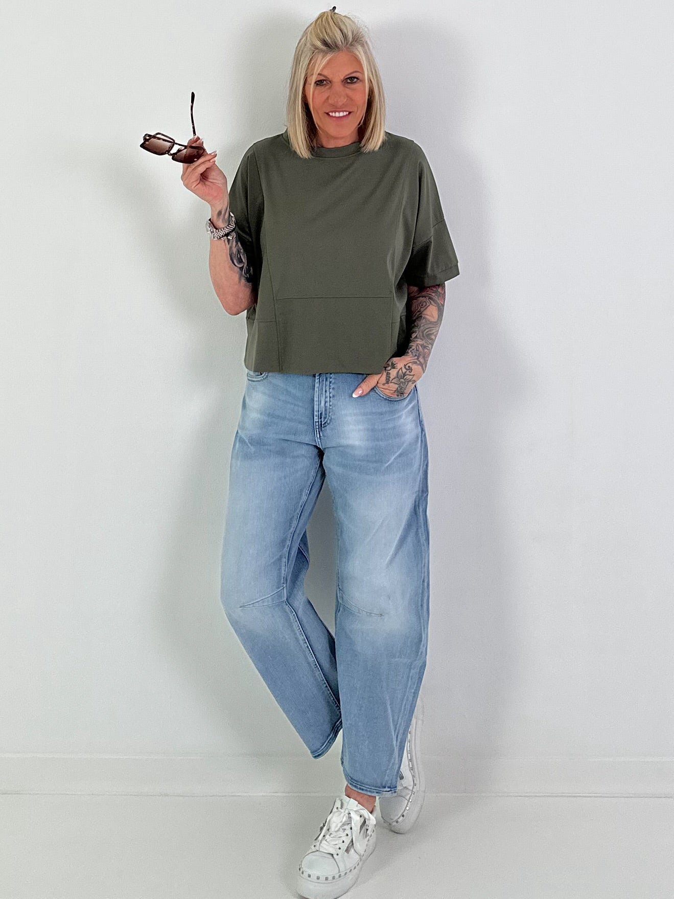 T-shirt with seam details - khaki