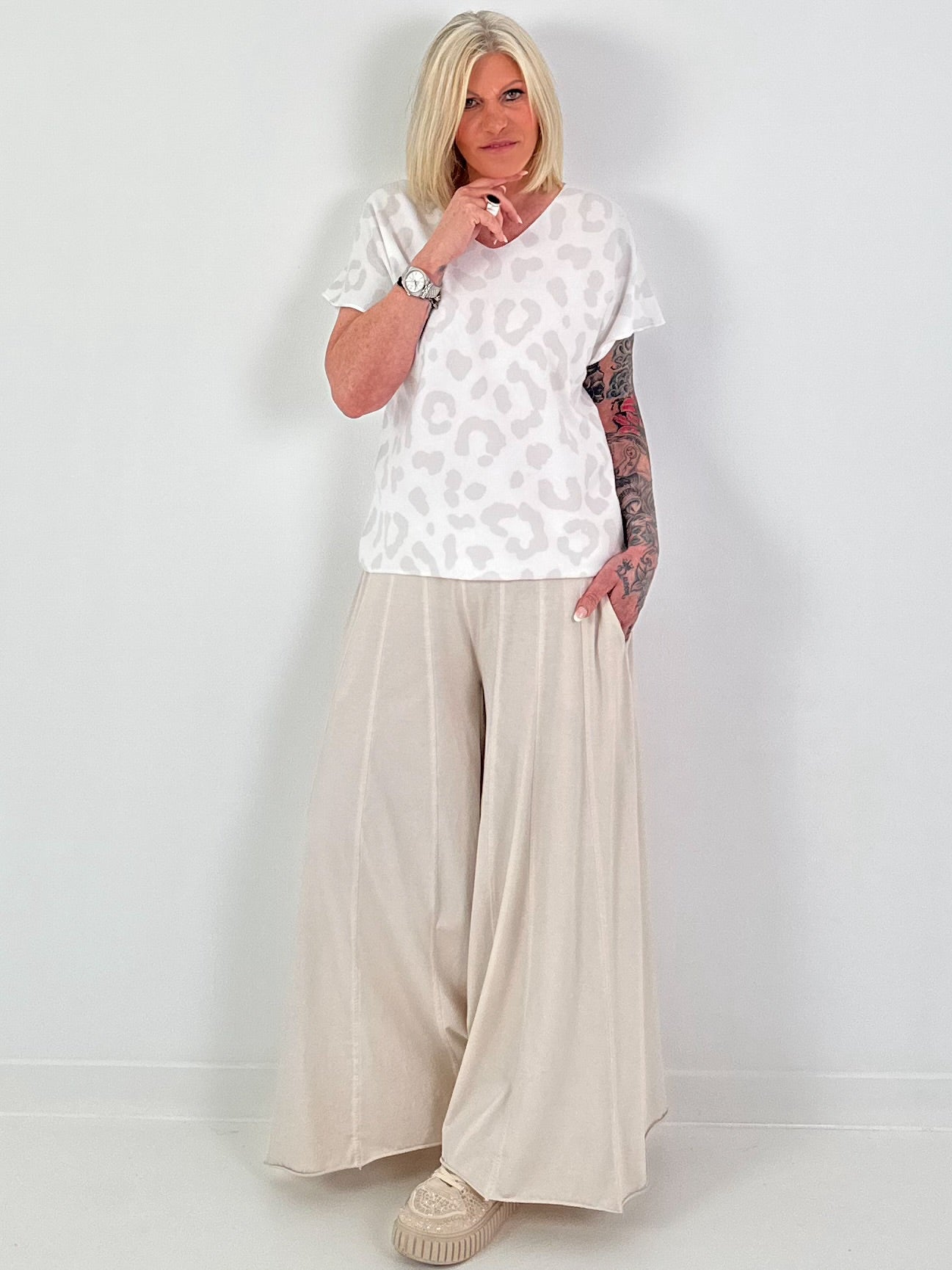 Fine-knit T-shirt Leo - white-beige