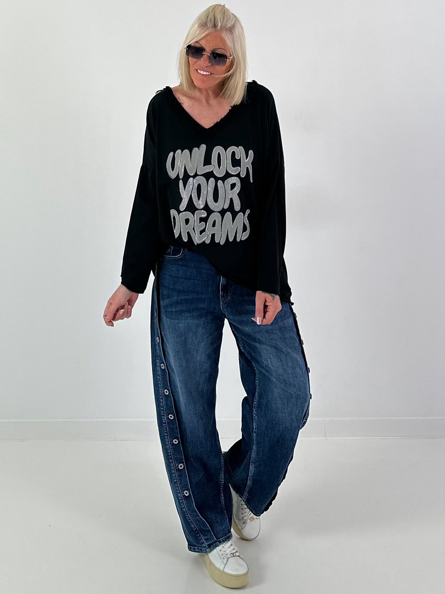 Oversized Shirt Unlock Your Dreams - Black
