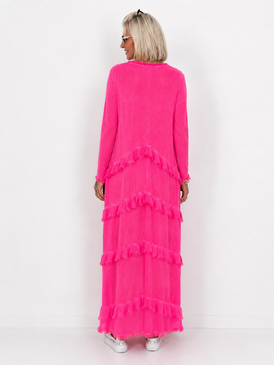 Long dress with fringe and flounces - neon pink (available from 29.05.26)