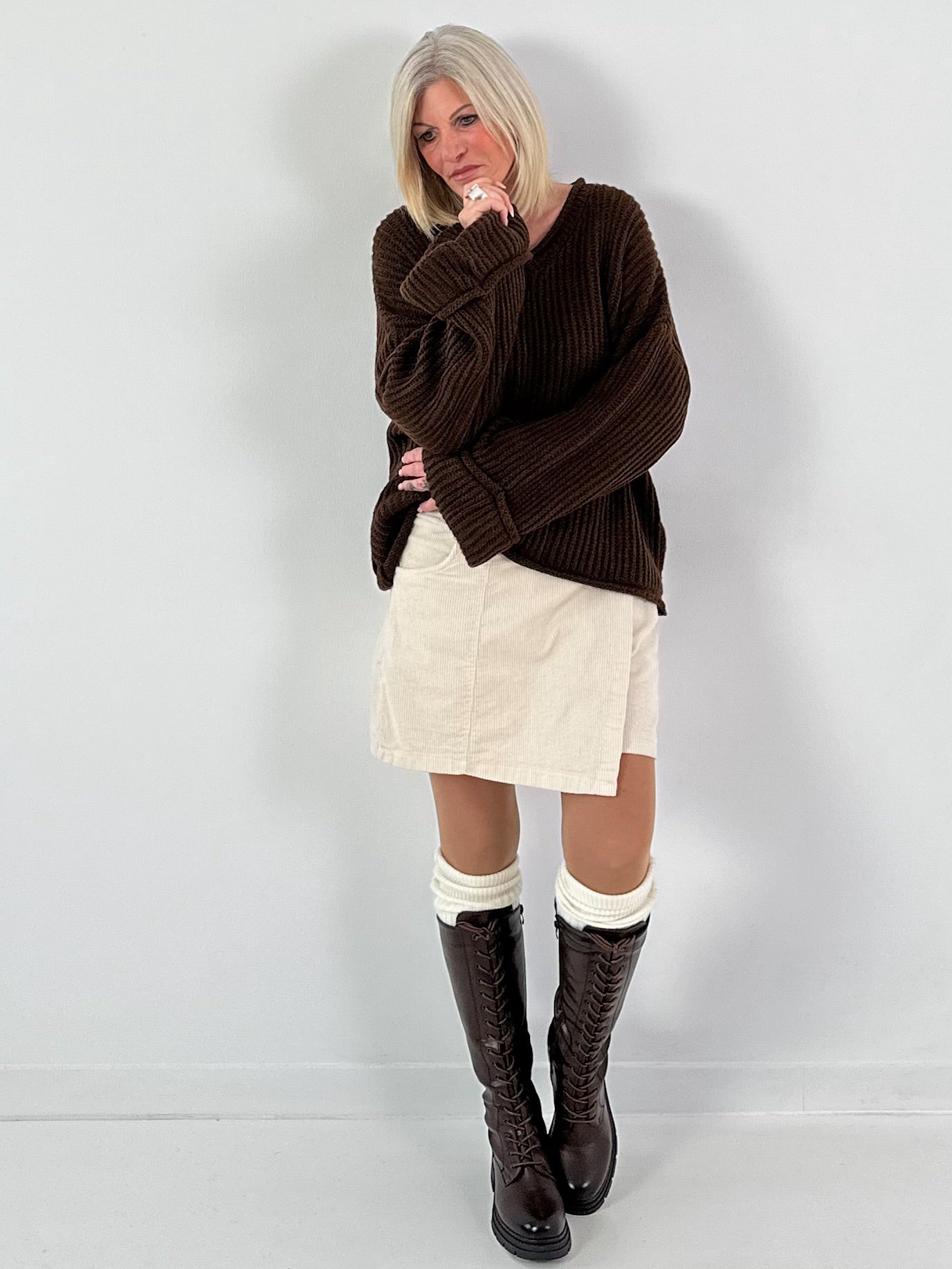 Rock Shorts Modell "Skorty" - ecru