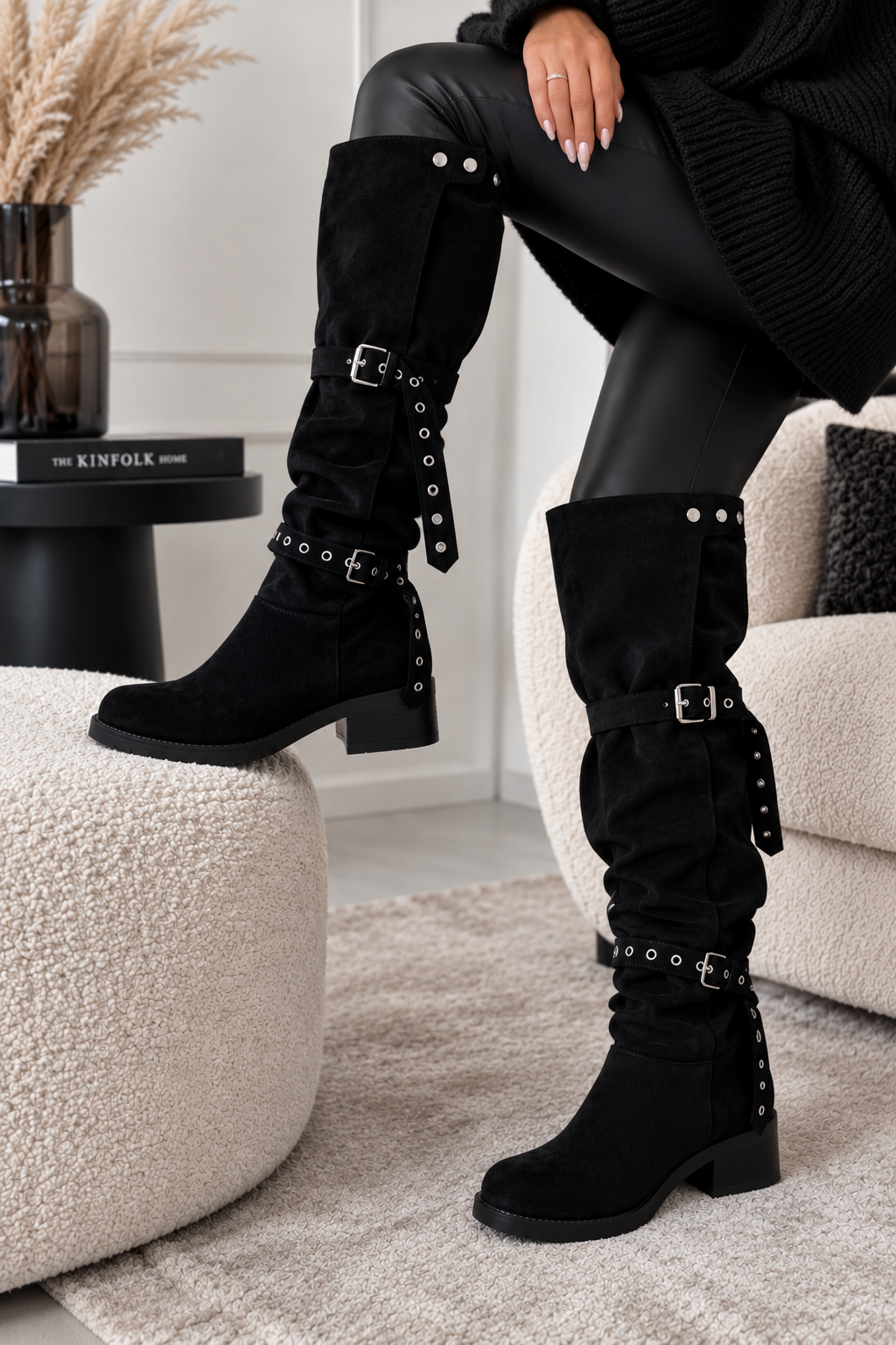 Over-the-knee boots - black