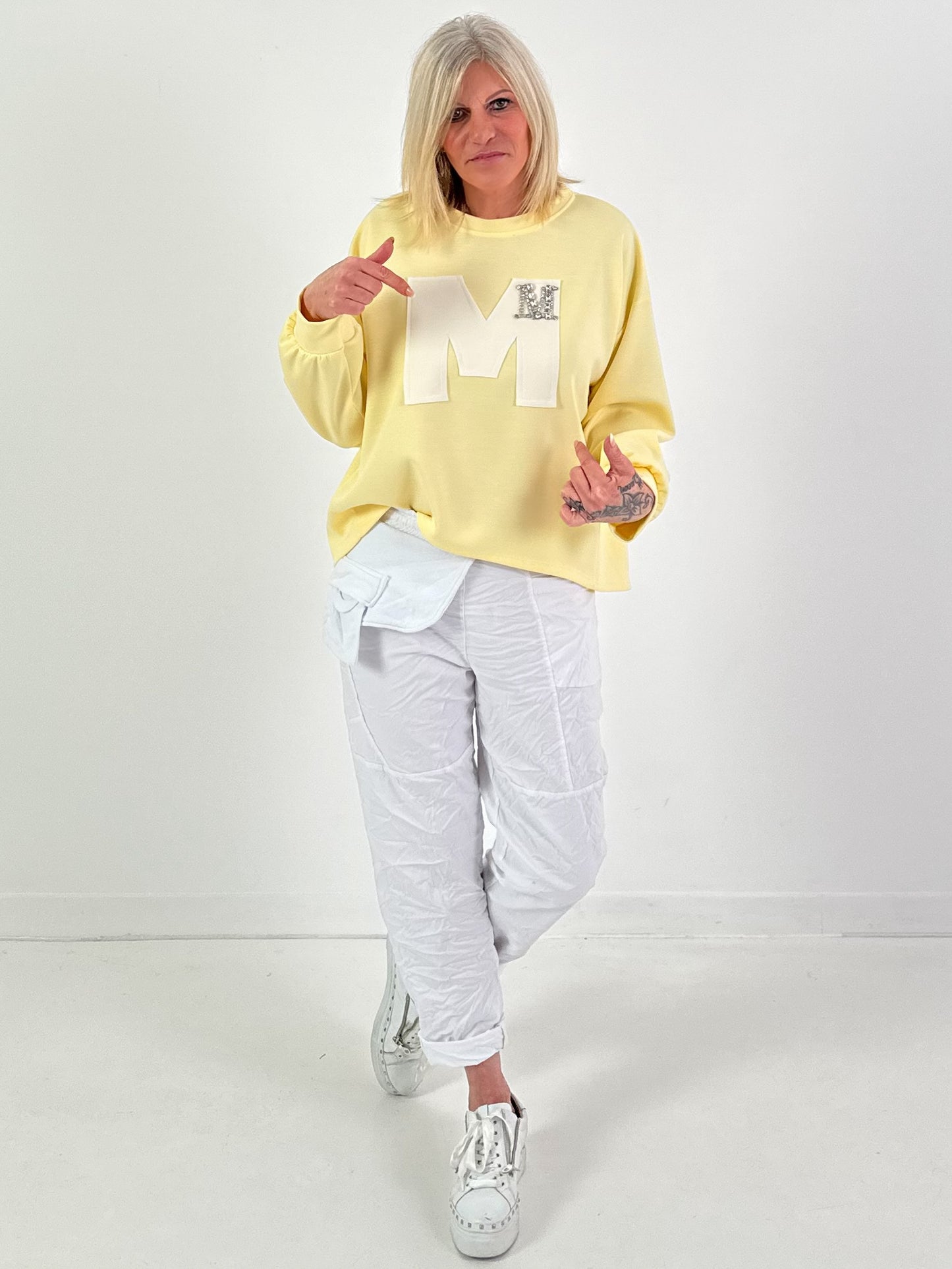 Sweatshirt model "Edition M" - yellow
