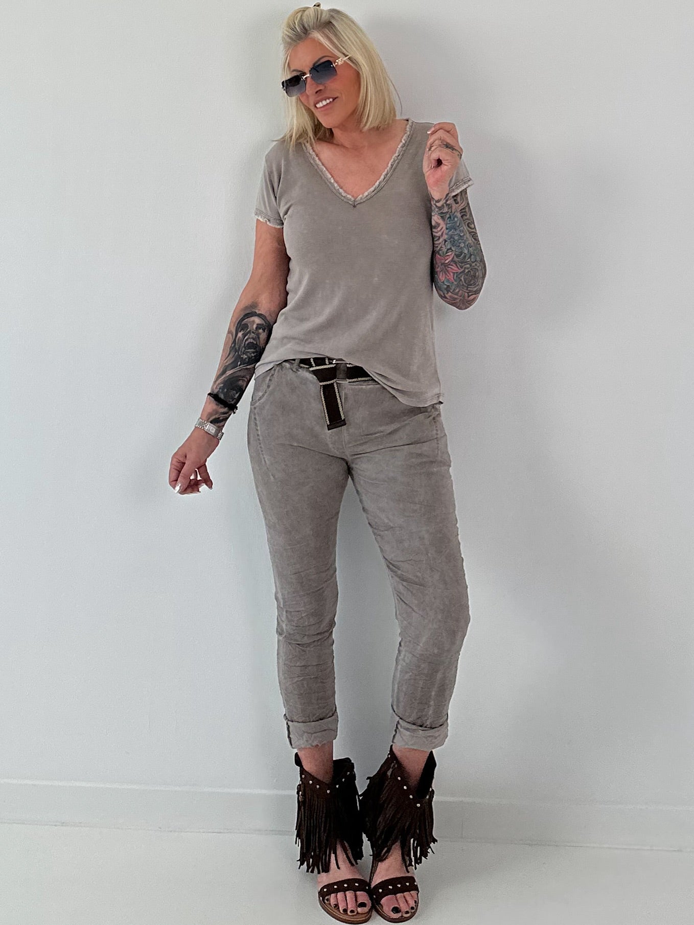 Hose stone washed mit Gürtel - taupe