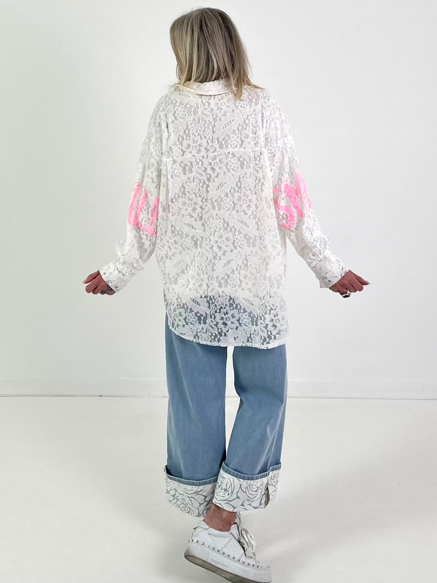 Spitzenbluse Modell "Semple Love" - weiss-rosa