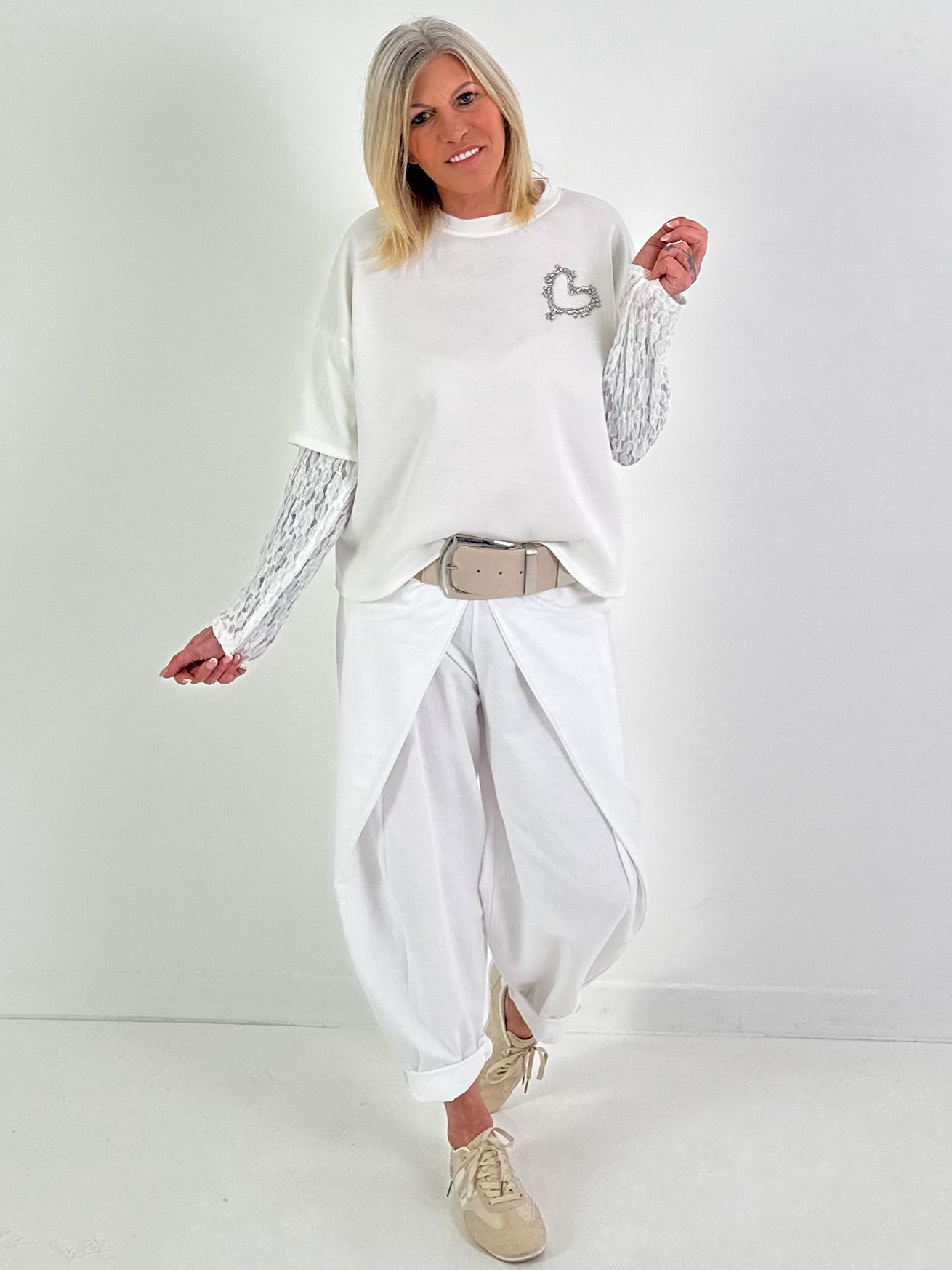 Trui met kanten mouwen - wit