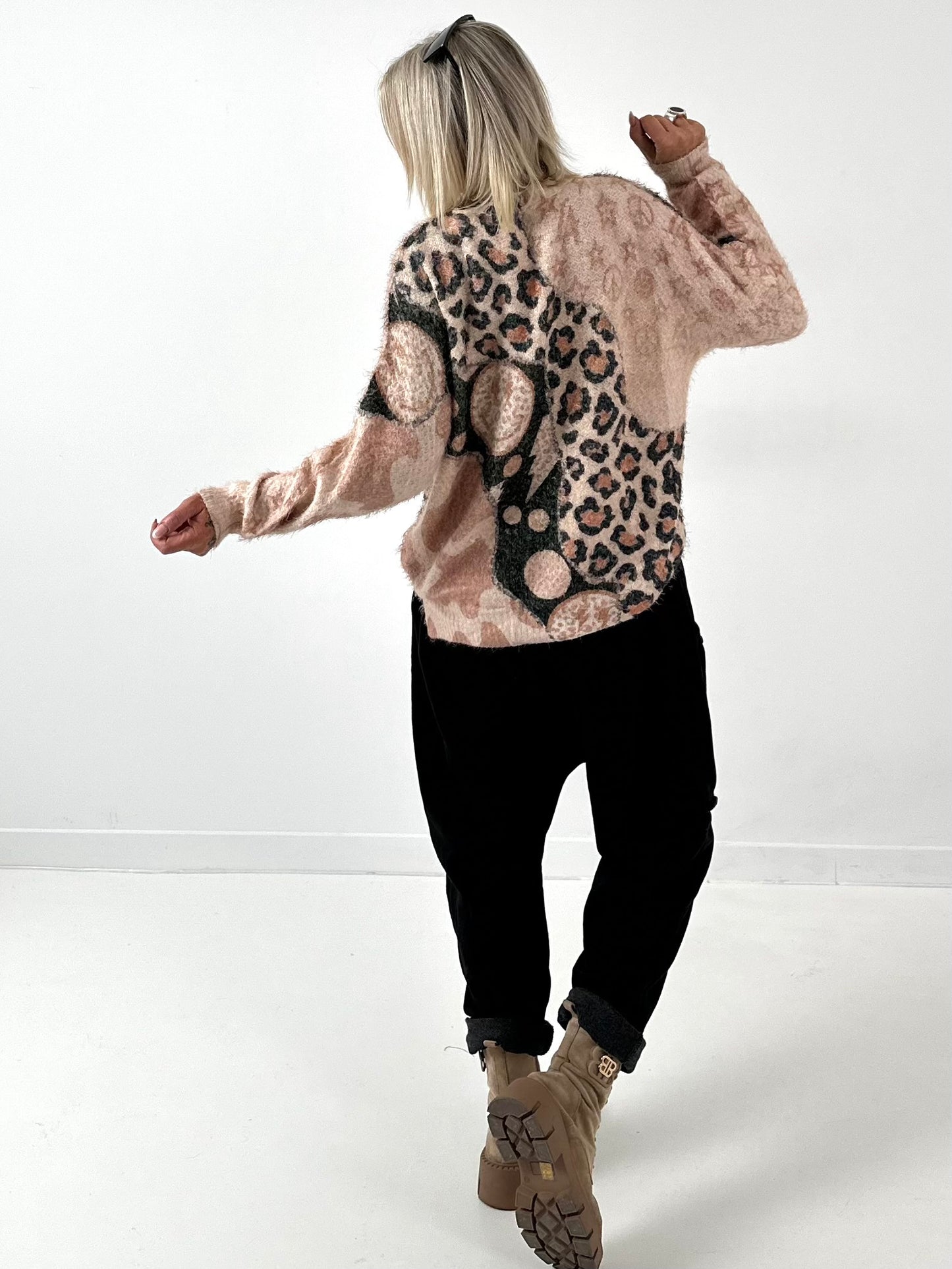 Pullover Modell "Glam Smile" - beige-mehrfarbig