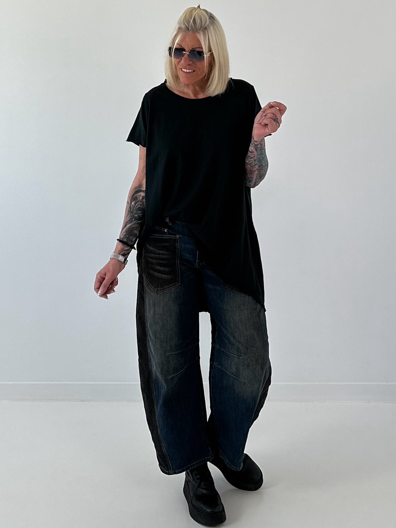 Oversized T-shirt - black