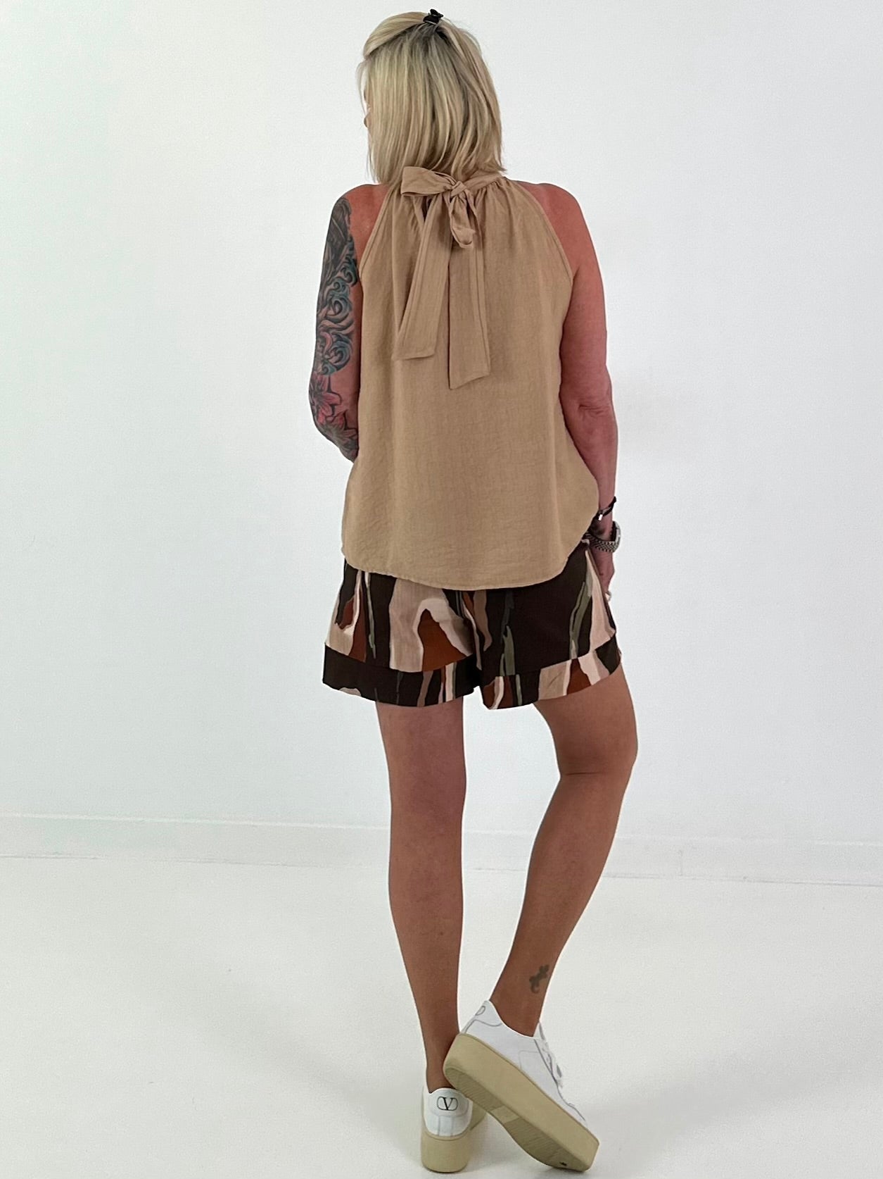 Neckholder Top -camel