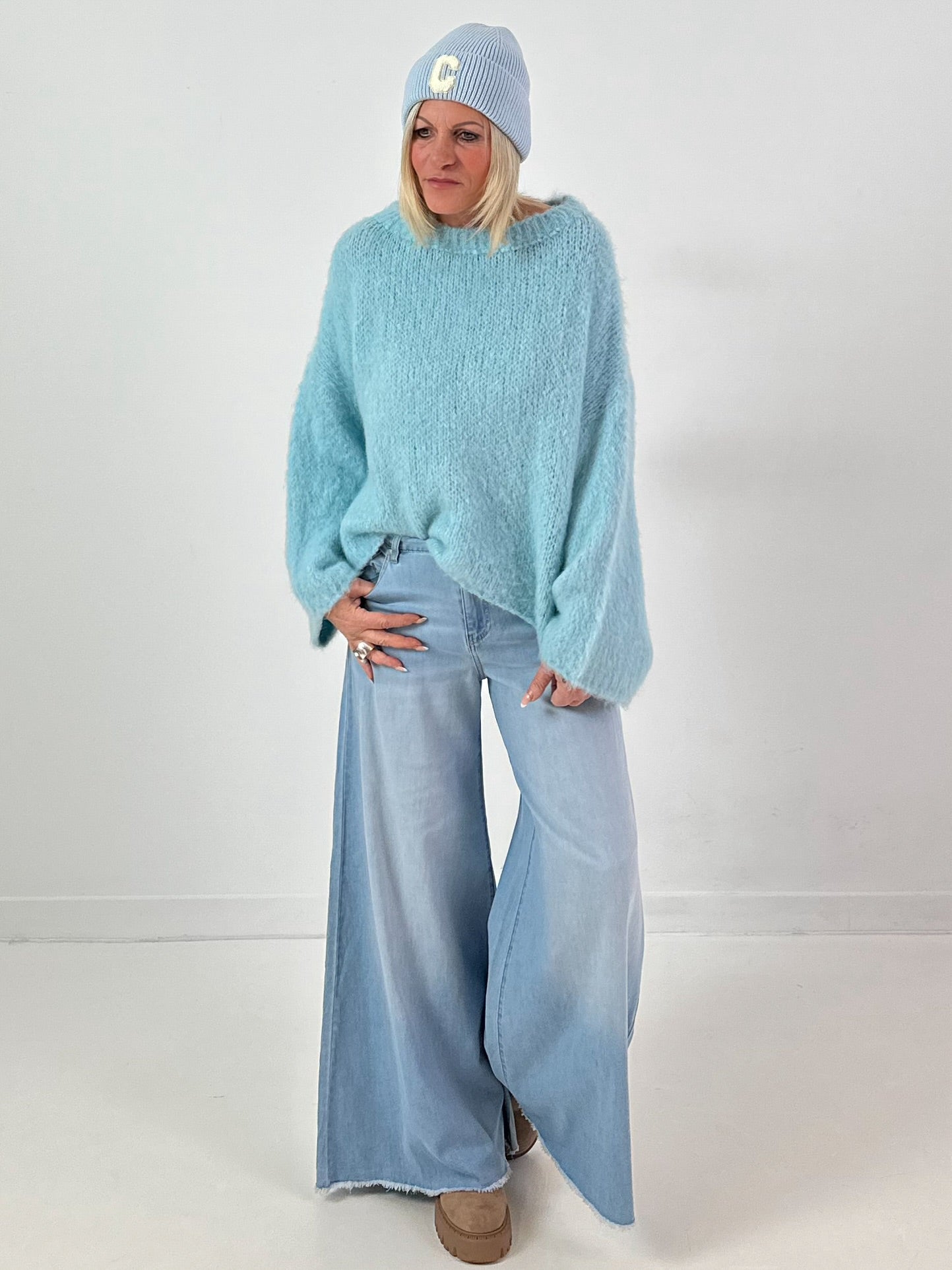 Pullover Modell "Aura Glow" - blau