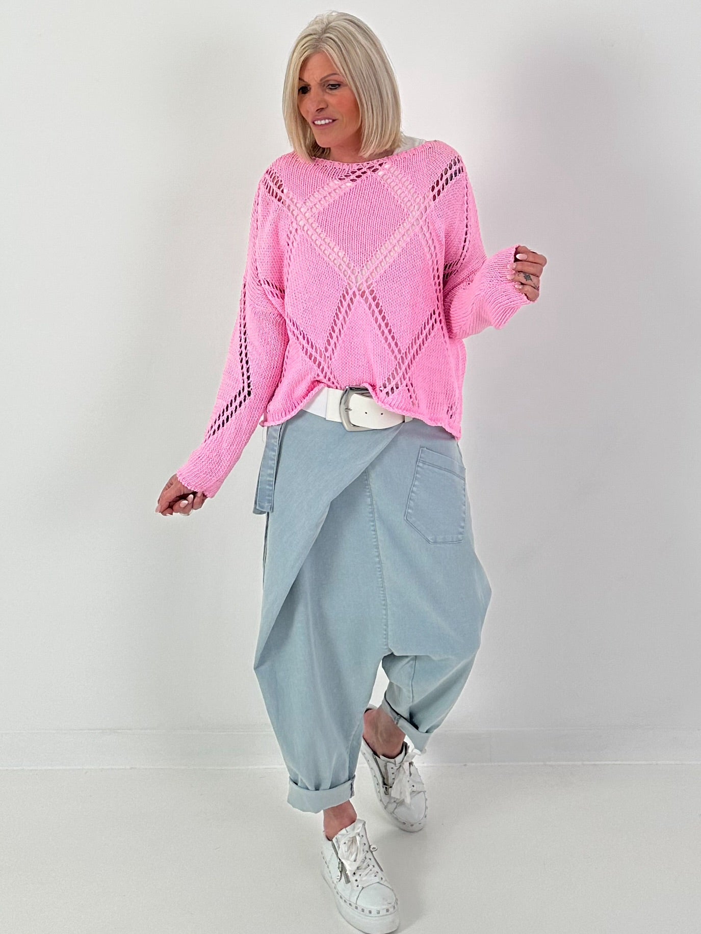 Häkelpulli mit Rautenmuster - rosa