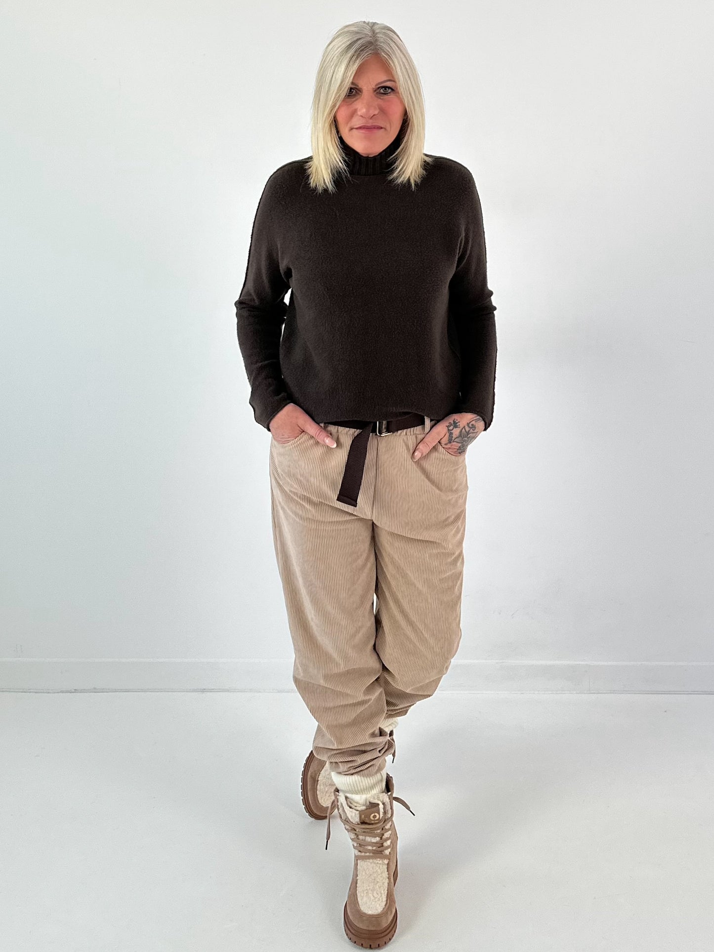 Trui model "Minimal Chic" - mokka