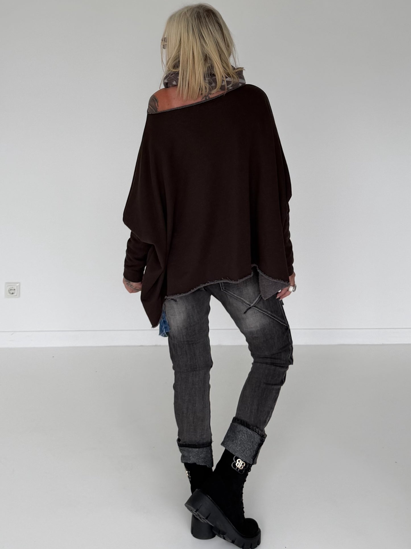 Sweater Dont Give Up - mokka
