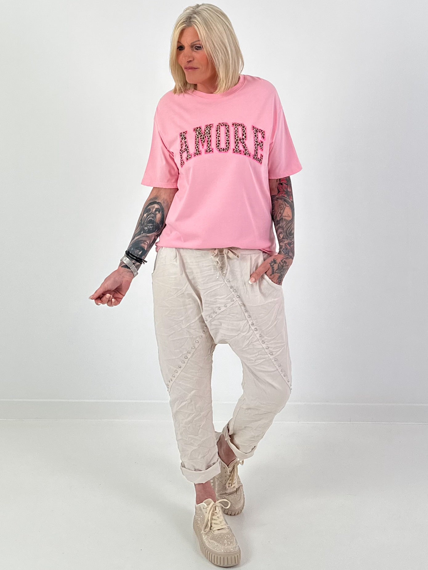 Baggy mit Nieten-Details - beige