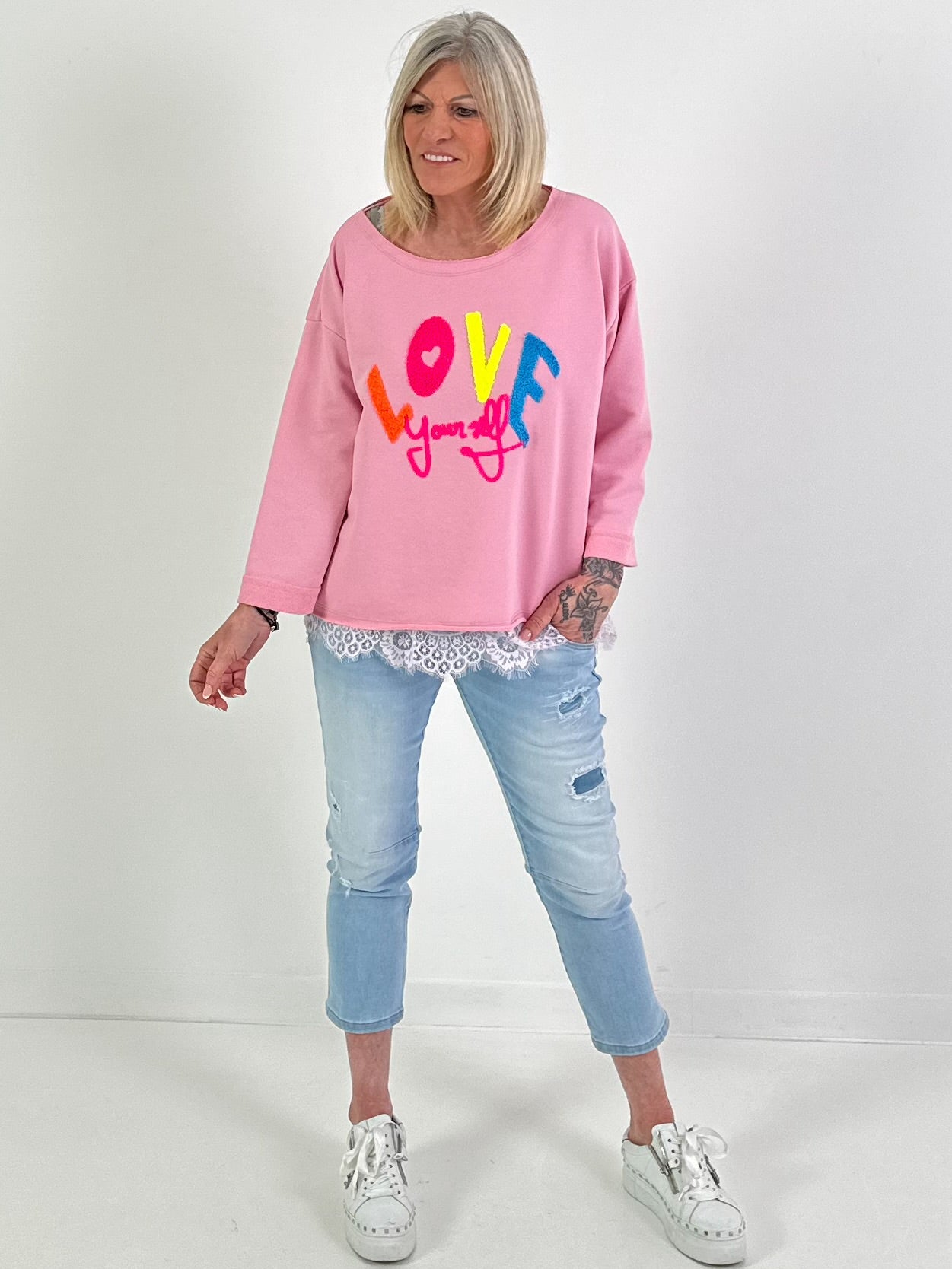 Sweater Modell "Love yourself" - rosa