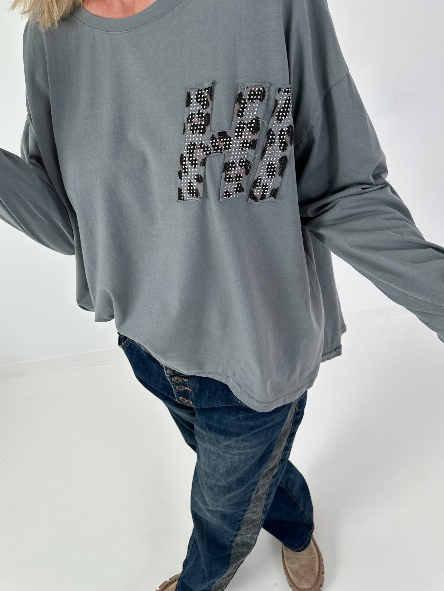 Shirt met 3D Leo letters - grijs