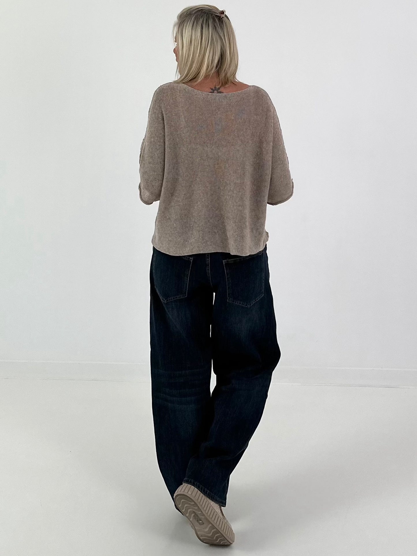 Leichter Pullover mit halben Arm - taupe