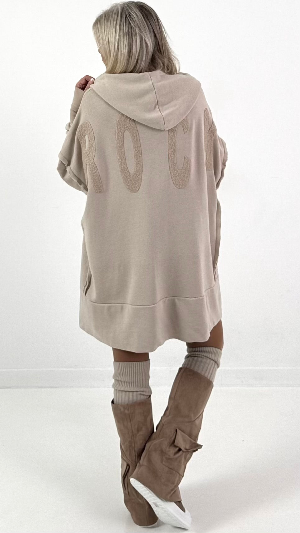 Oversized Hoodie Modell "Rockwave" - beige