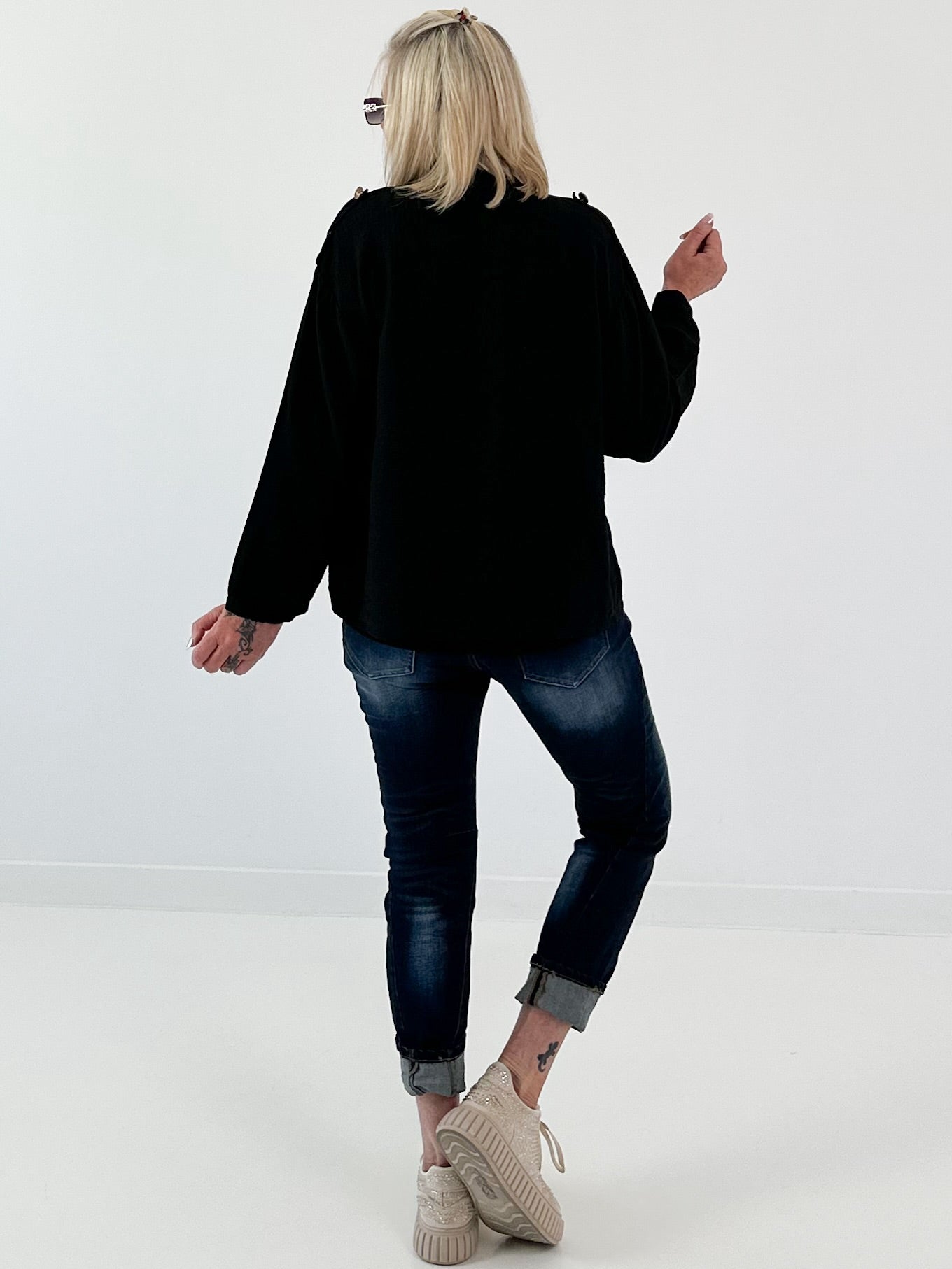 Leichte Jacke im Military Look - schwarz