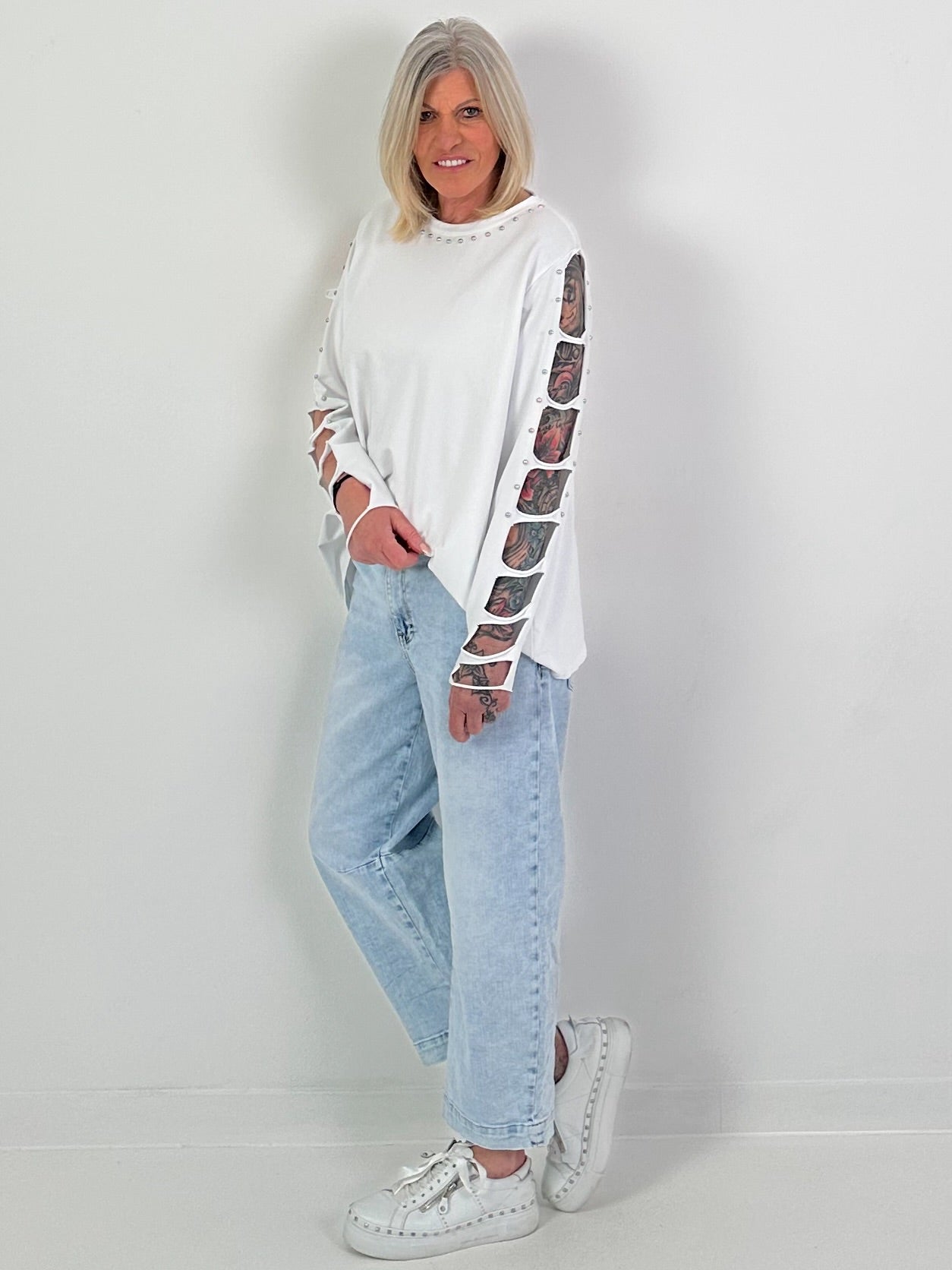 Shirt mit Nieten - weiss