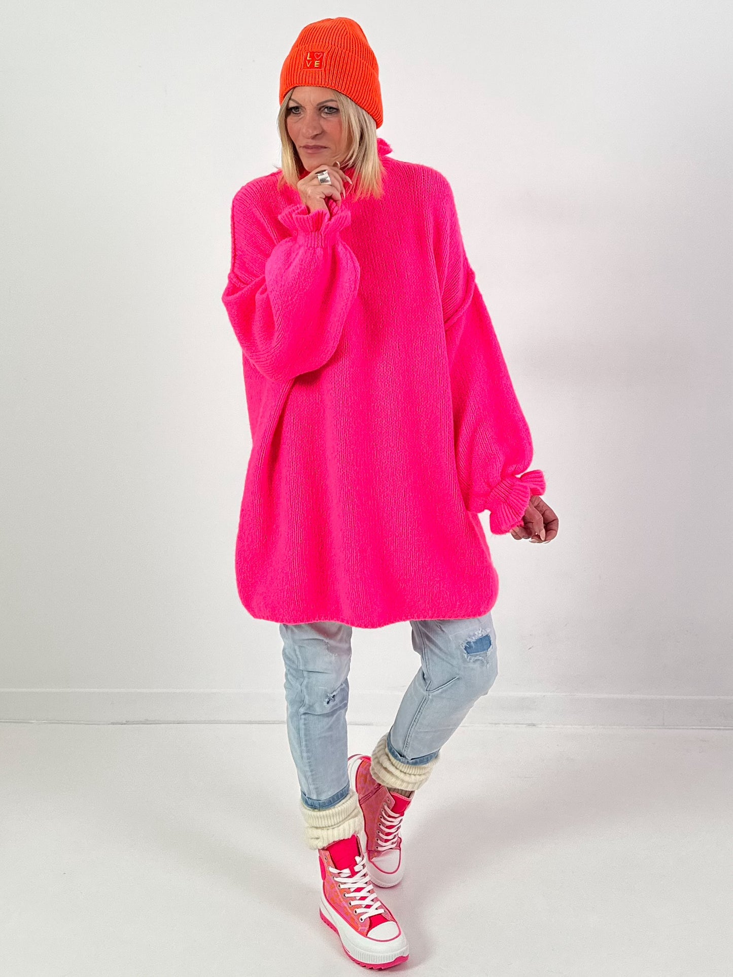 Oversized long sweater "Ruffle Drama" - neon pink