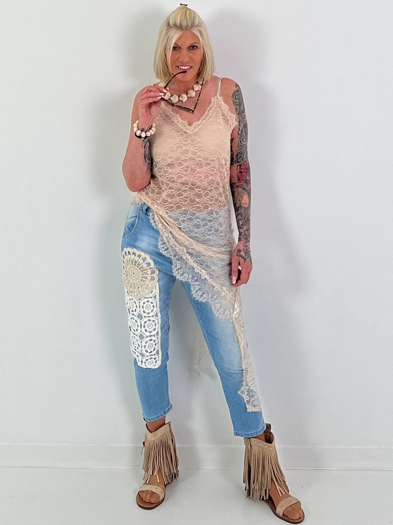 Shell necklace - cream