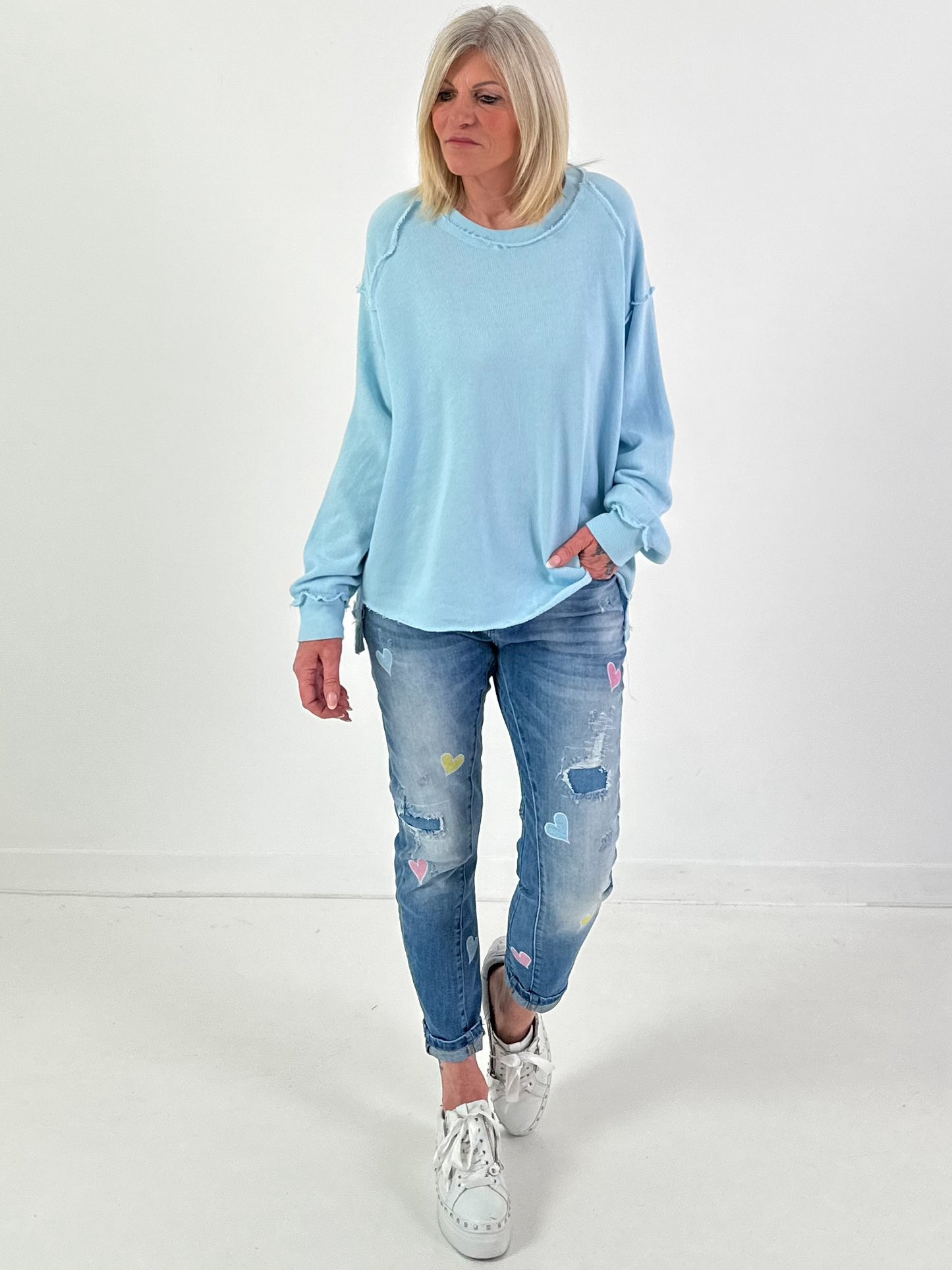Sweatshirt Modell "Backheart" - hellblau