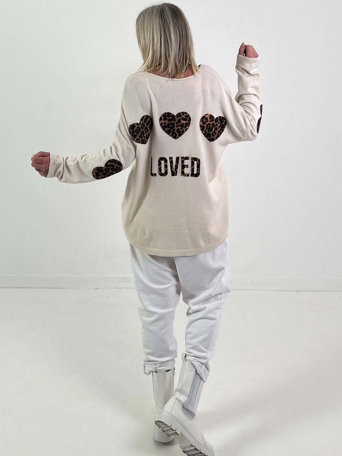 Strickpullover Modell "Loved Edition" - ecru