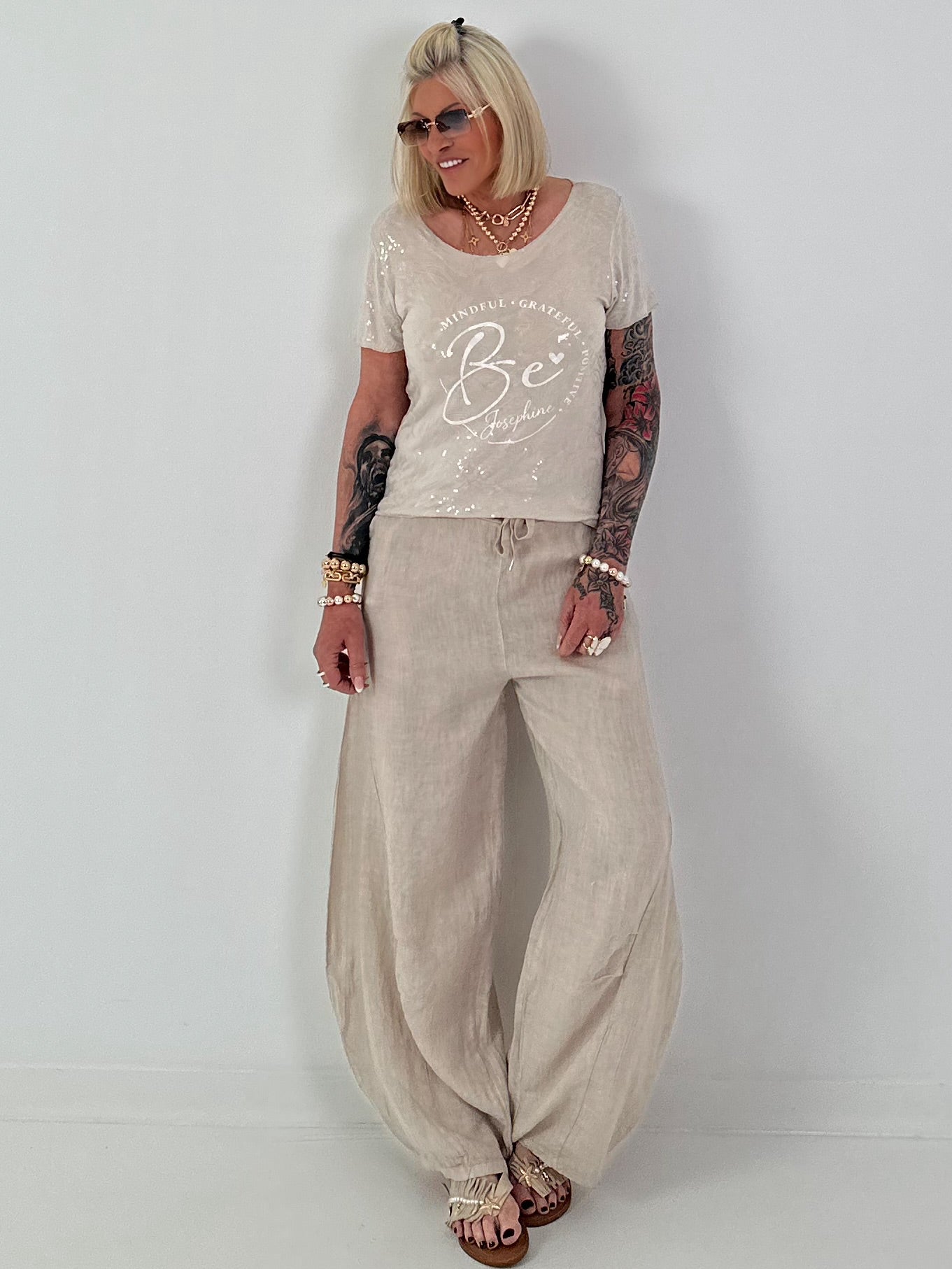 T-Shirt mit transparenten Pailletten - beige