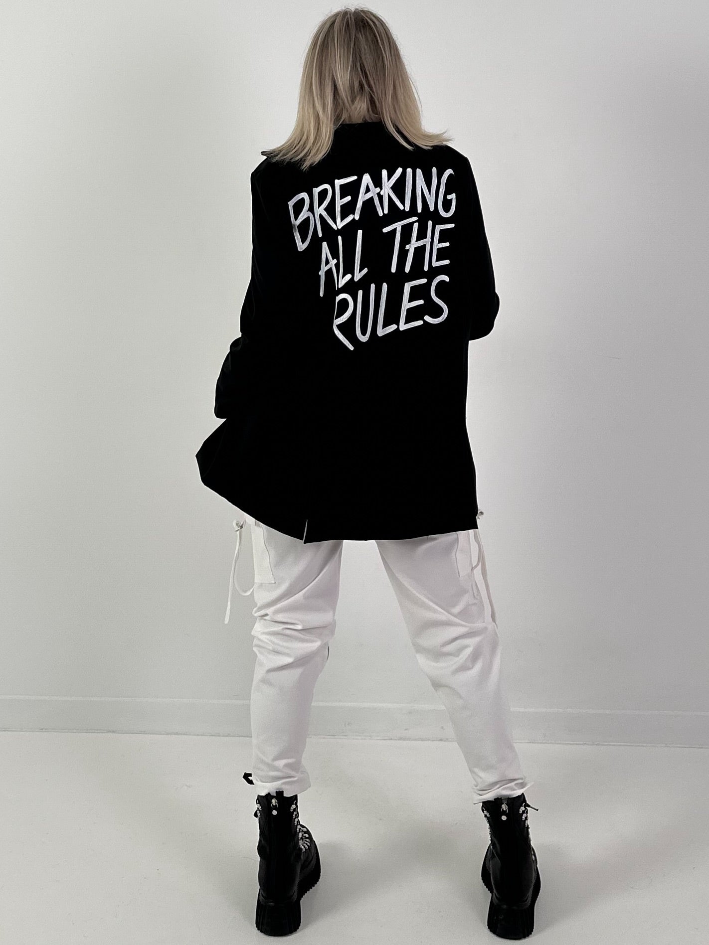 Blazer model "BREAKING ALL THE RULES" - zwart