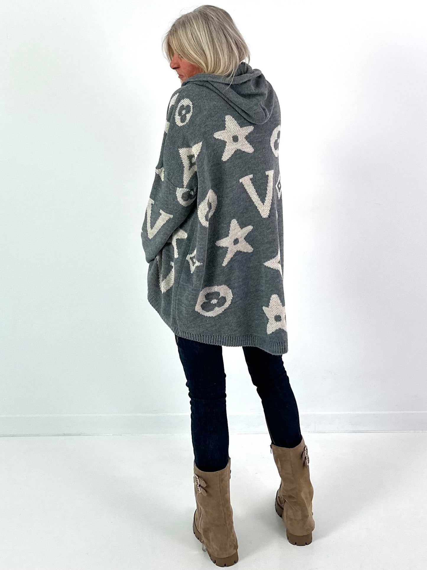 Hooded knit sweater, model "Cozy Beam" - grey