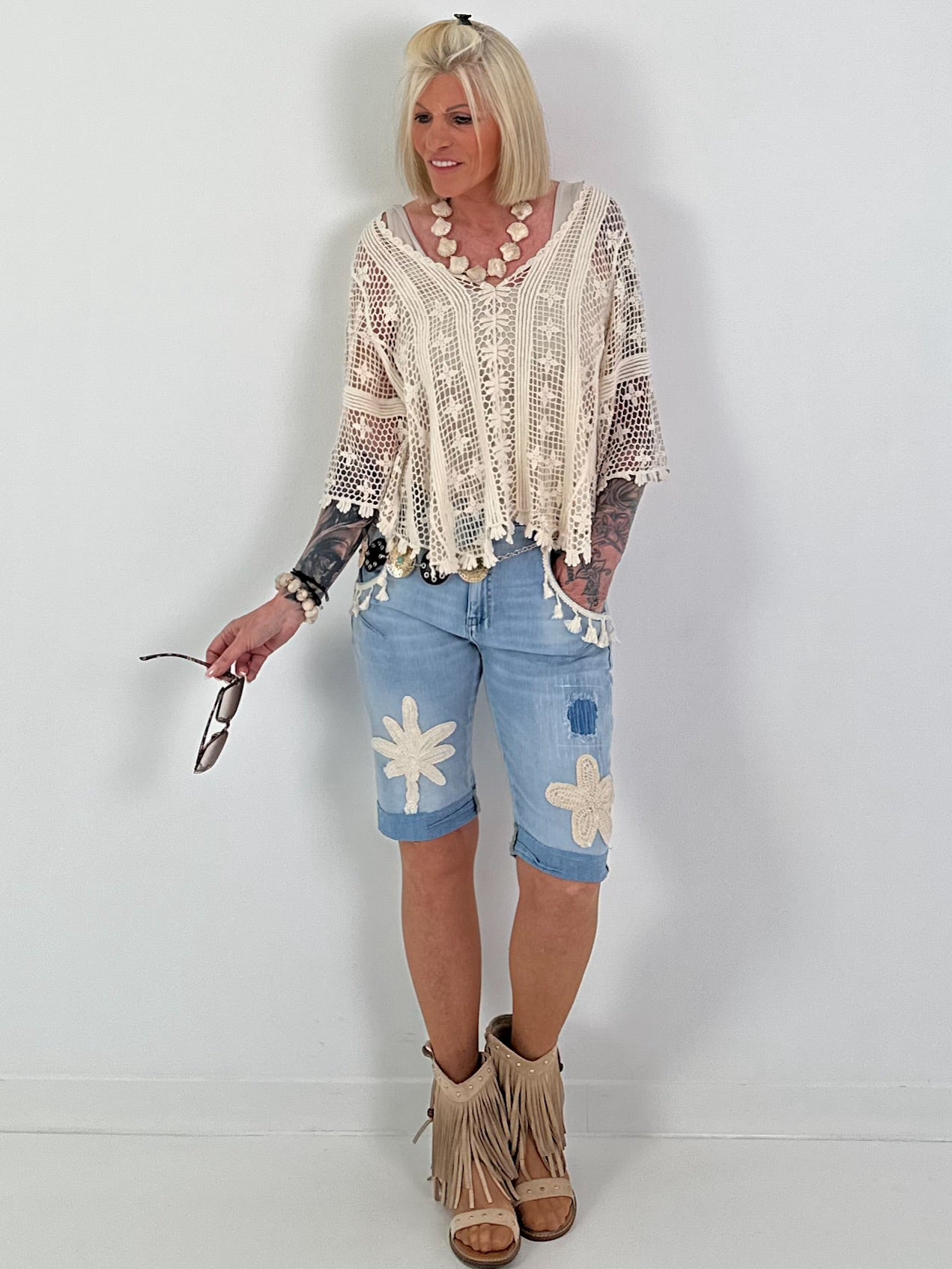 Häkelpulli mit Bindeband am Rücken - beige
