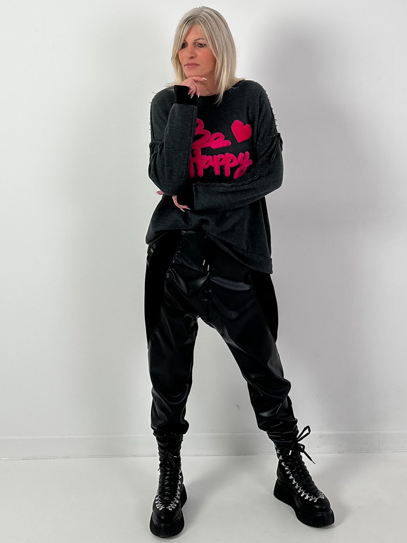 Baggy trousers model "Love Duo" - black