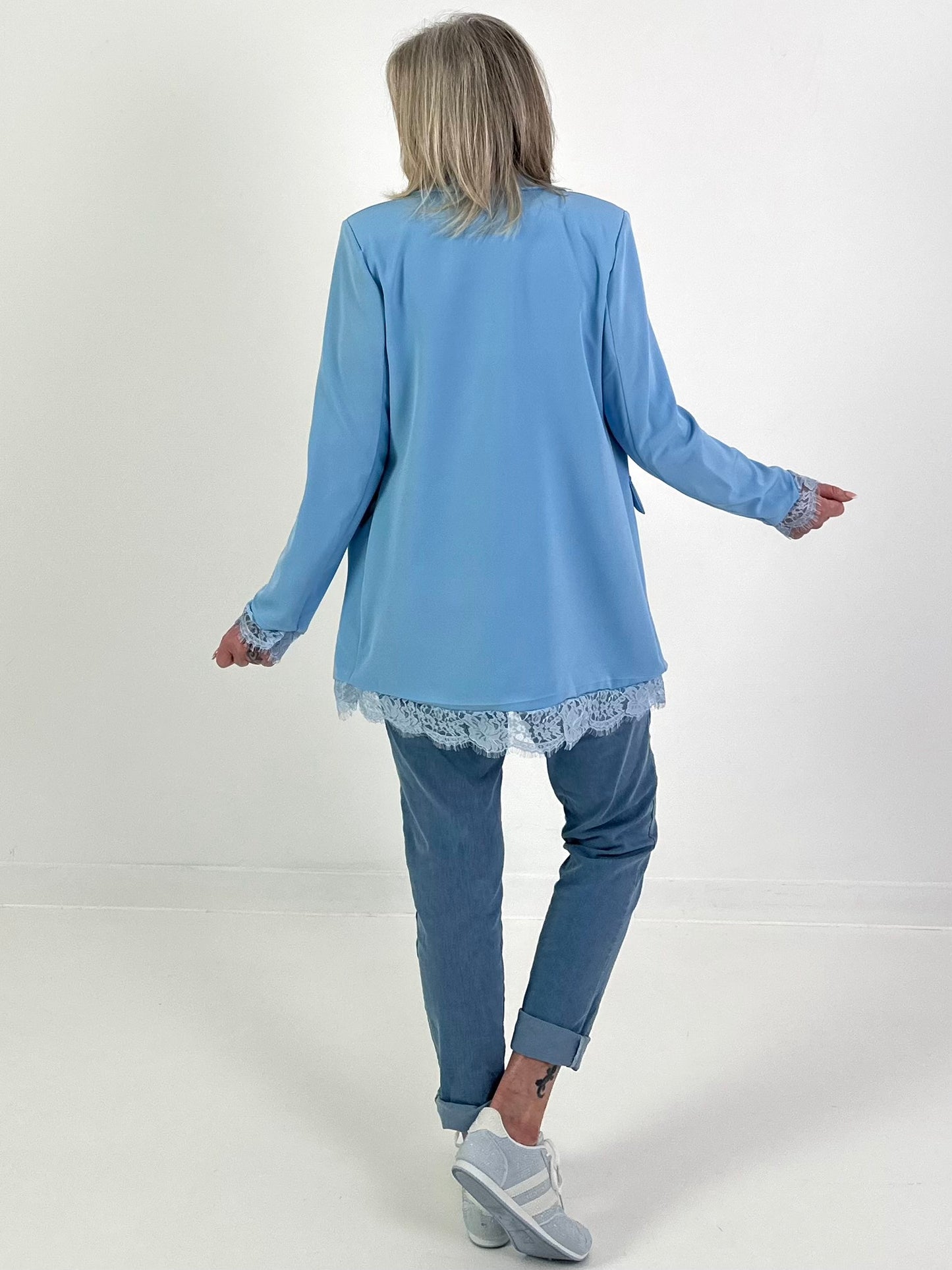 Blazer met kanten details - lichtblauw