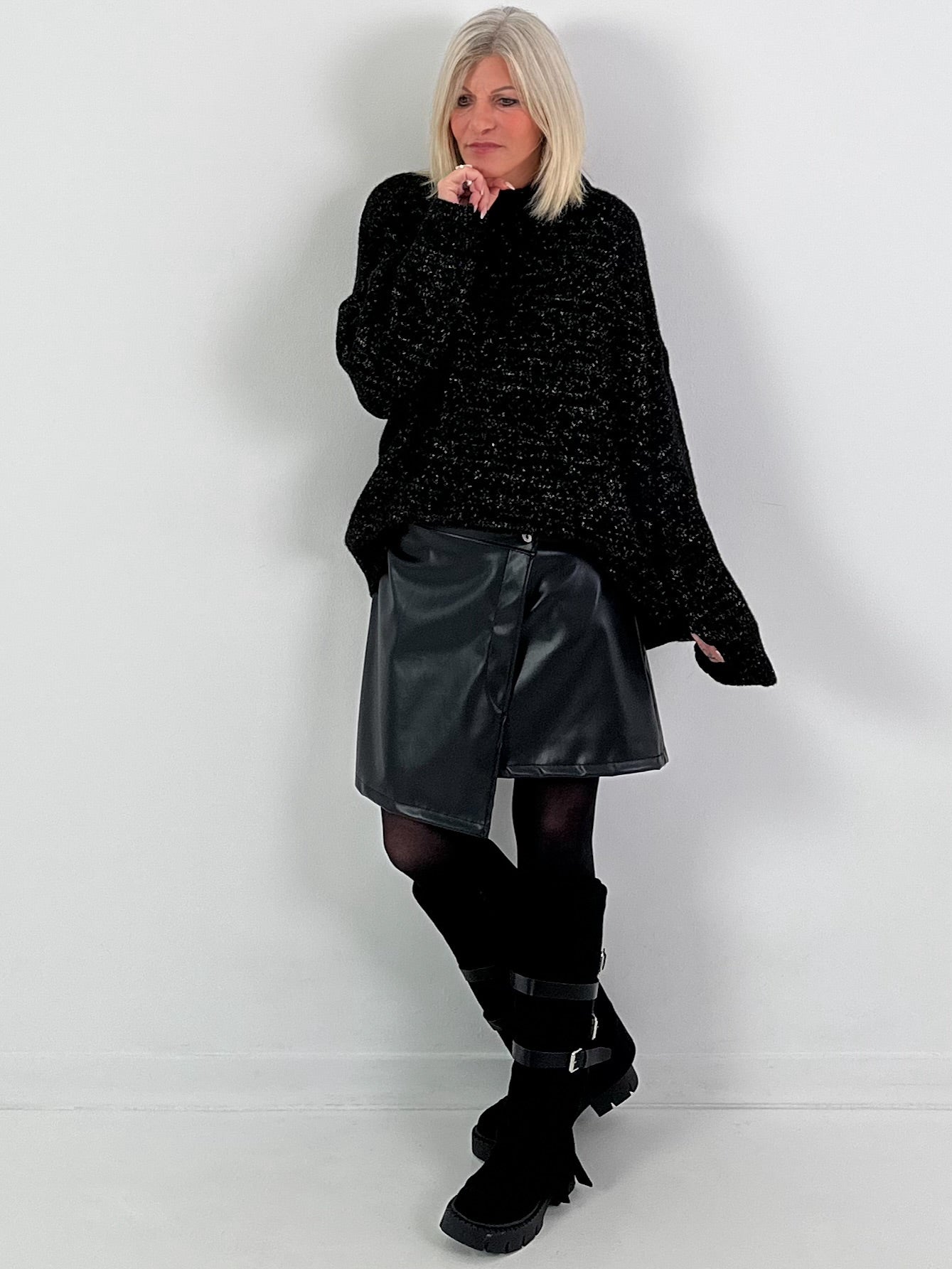 Rok in lederlook, model "Fearless Faux" - zwart