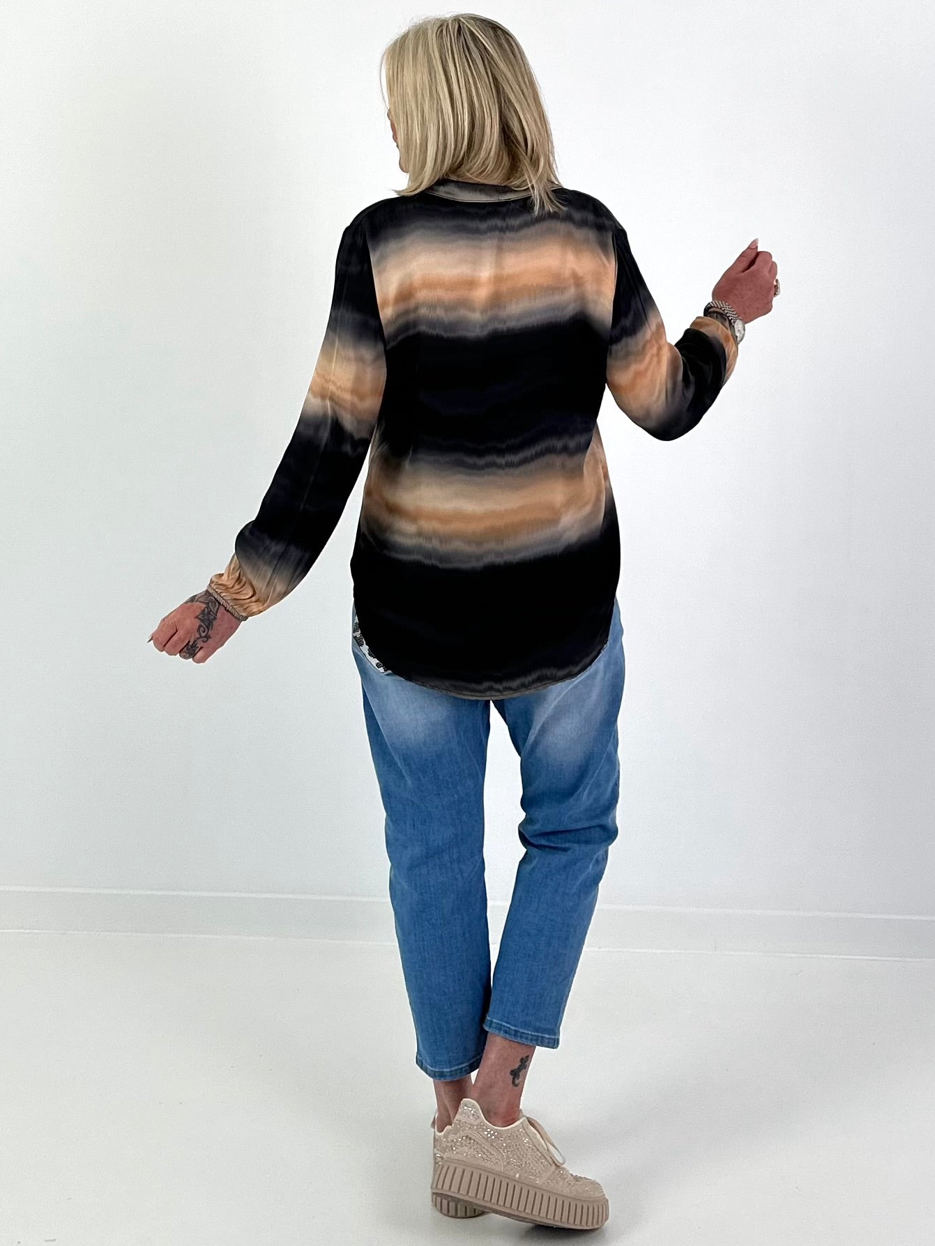 Silk tunic with color gradient and heart details - black-multicolored